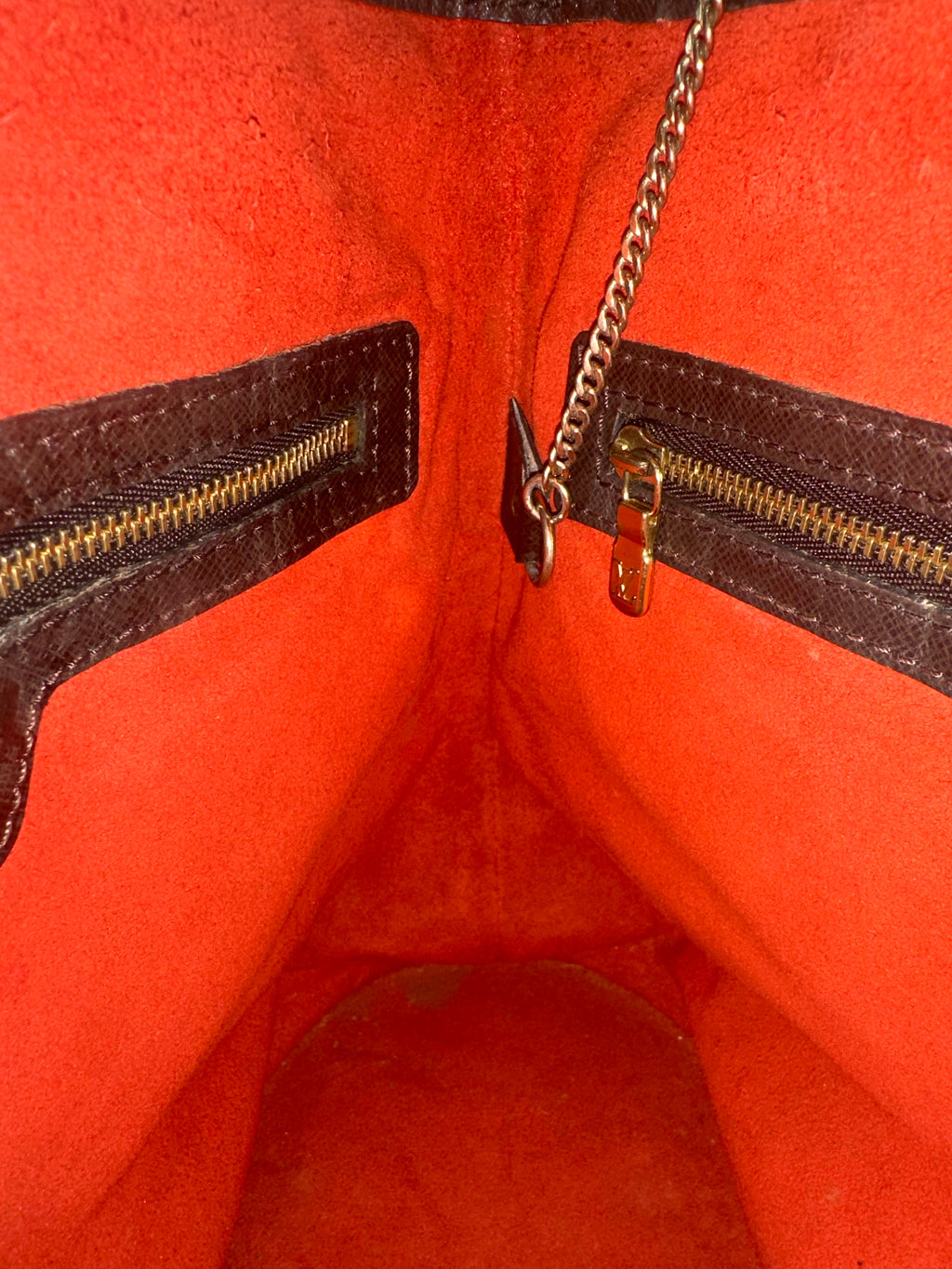 Louis Vuitton Marais Ebene