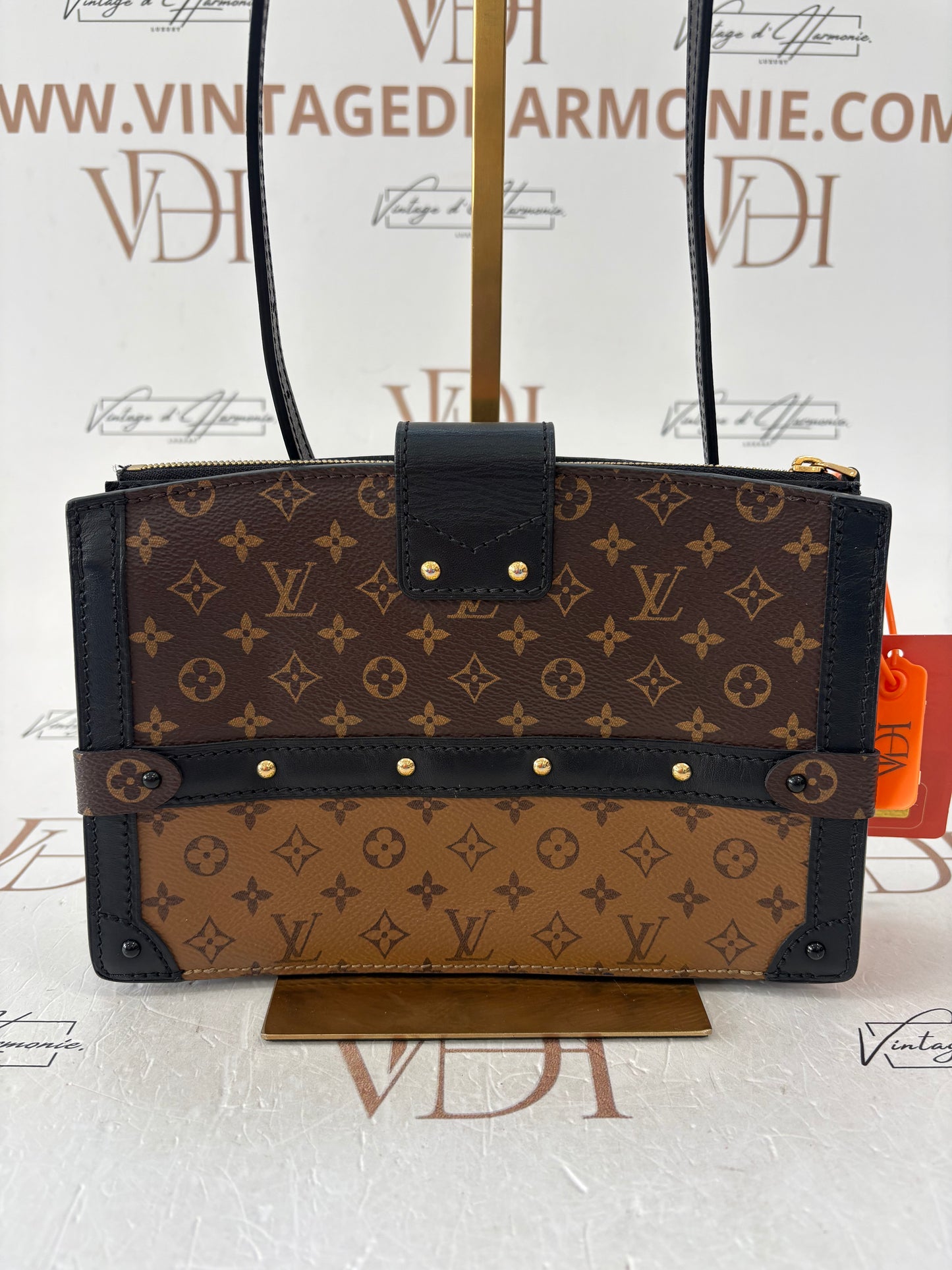 383336 - Louis Vuitton Clutch