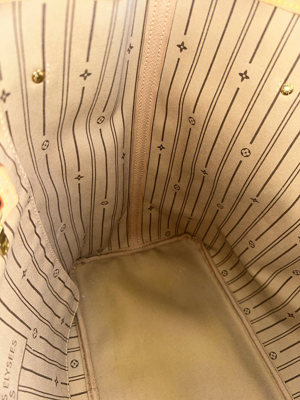 Louis Vuitton Neverfull GM