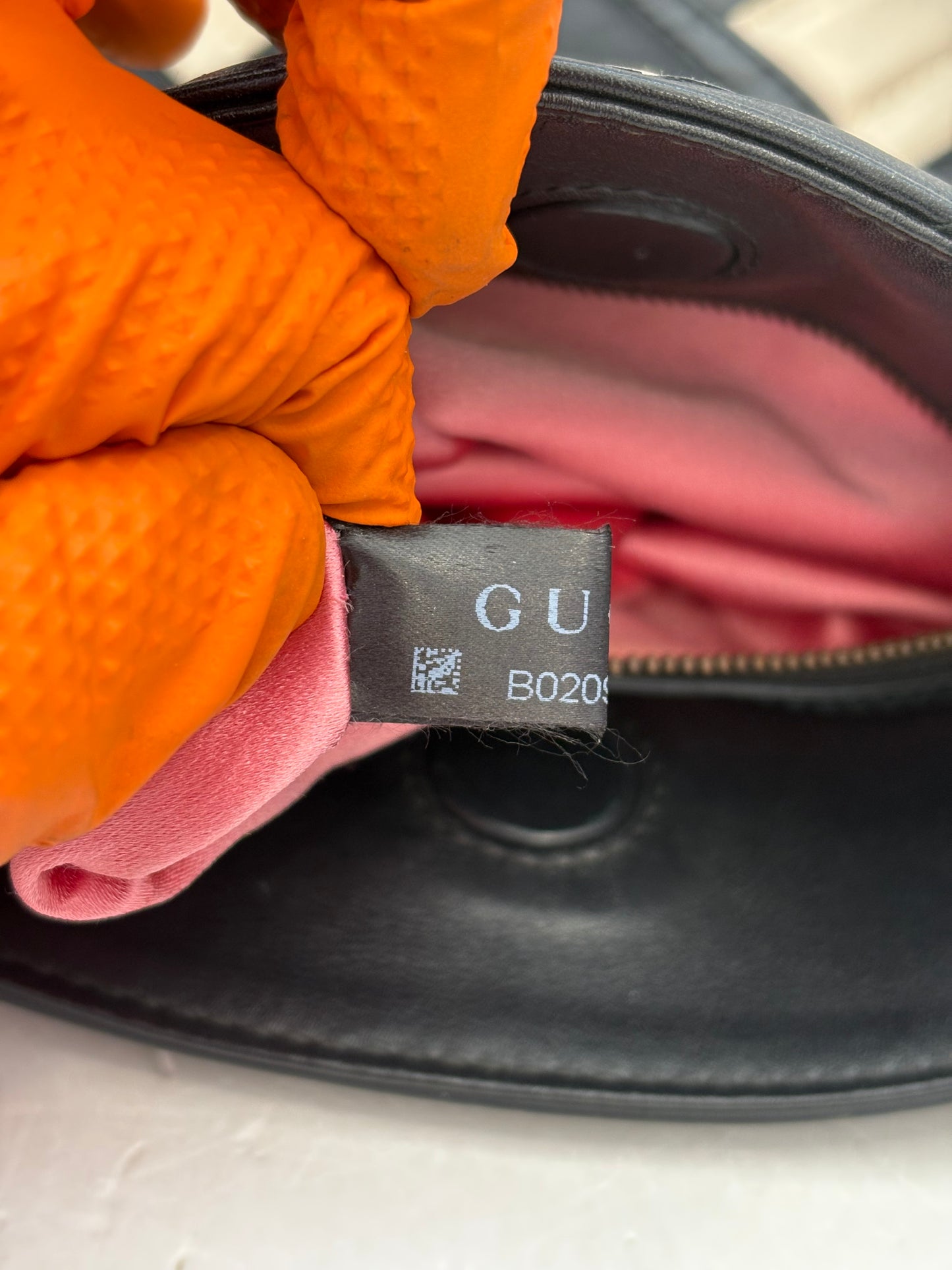 383693 - Gucci GG Marmont