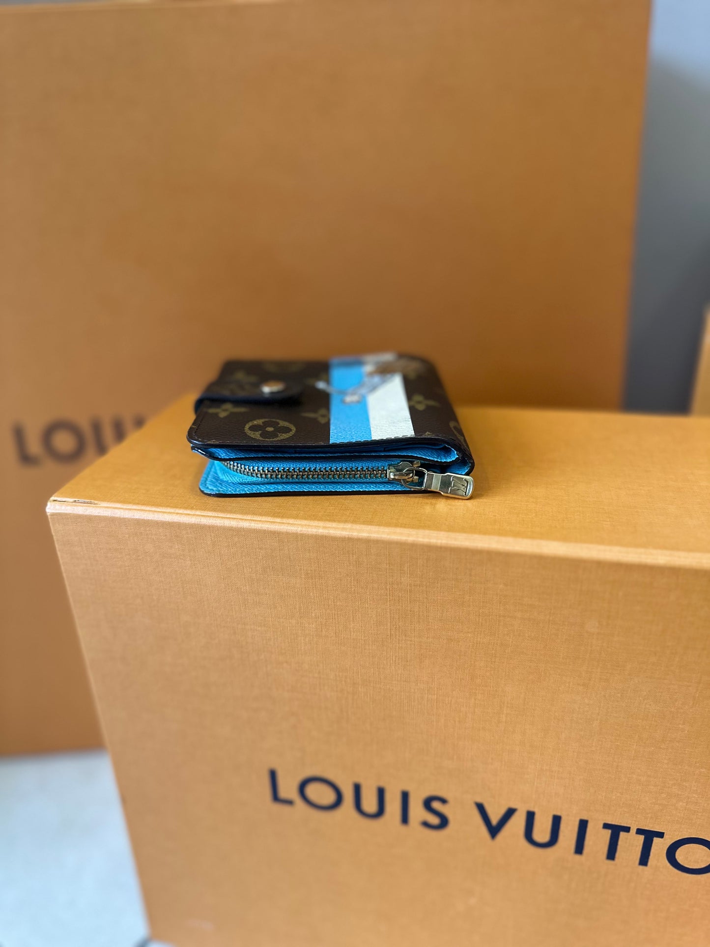 Louis Vuitton Wallet Groom