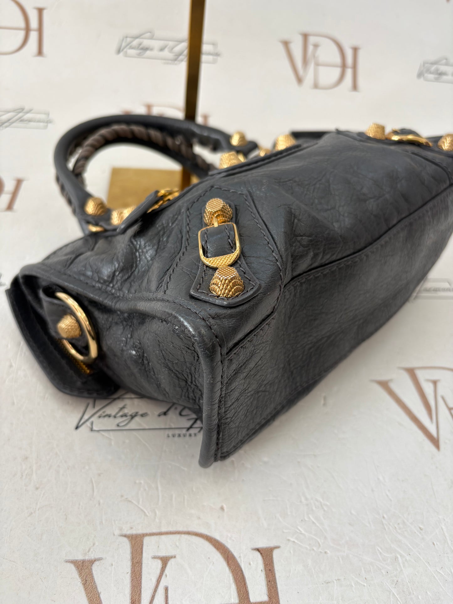 384190 - Balenciaga Giant City