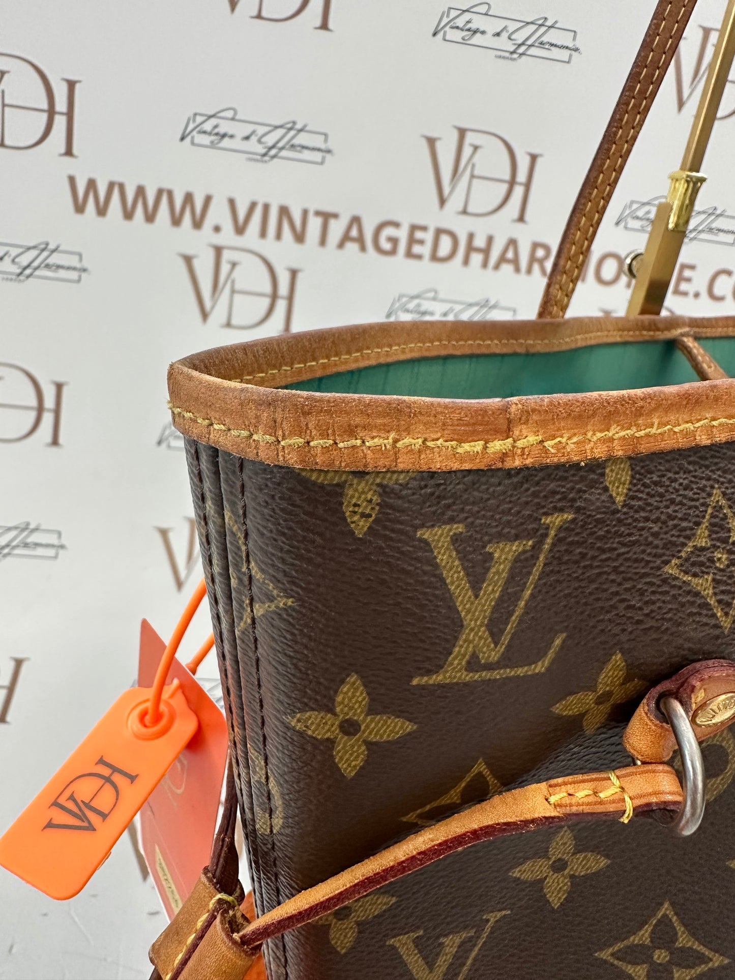 382264 - Louis Vuitton Neverfull