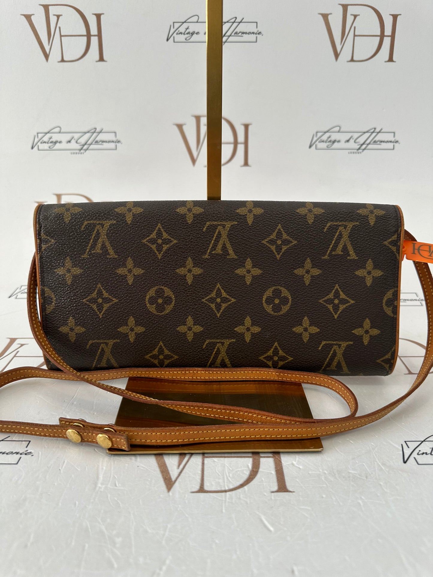 016859 - Louis Vuitton Pochette Twin GM