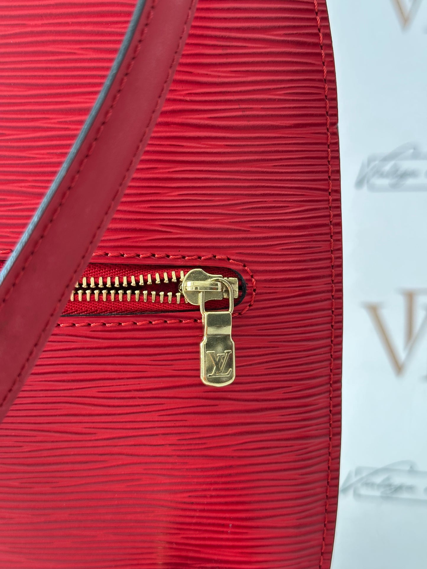 018642 - Louis Vuitton Epi Mabillon