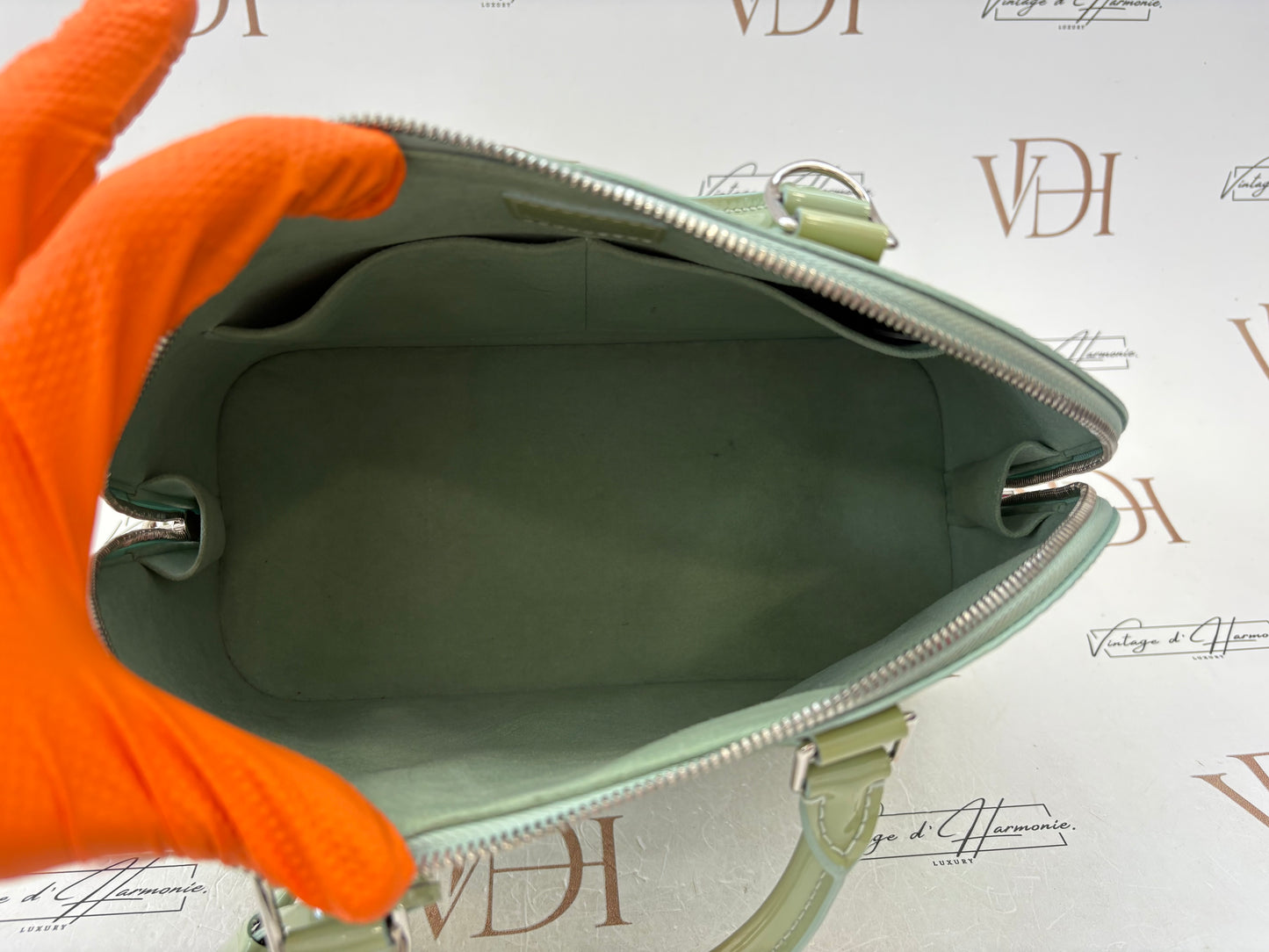 383562 - Louis Vuitton Alma