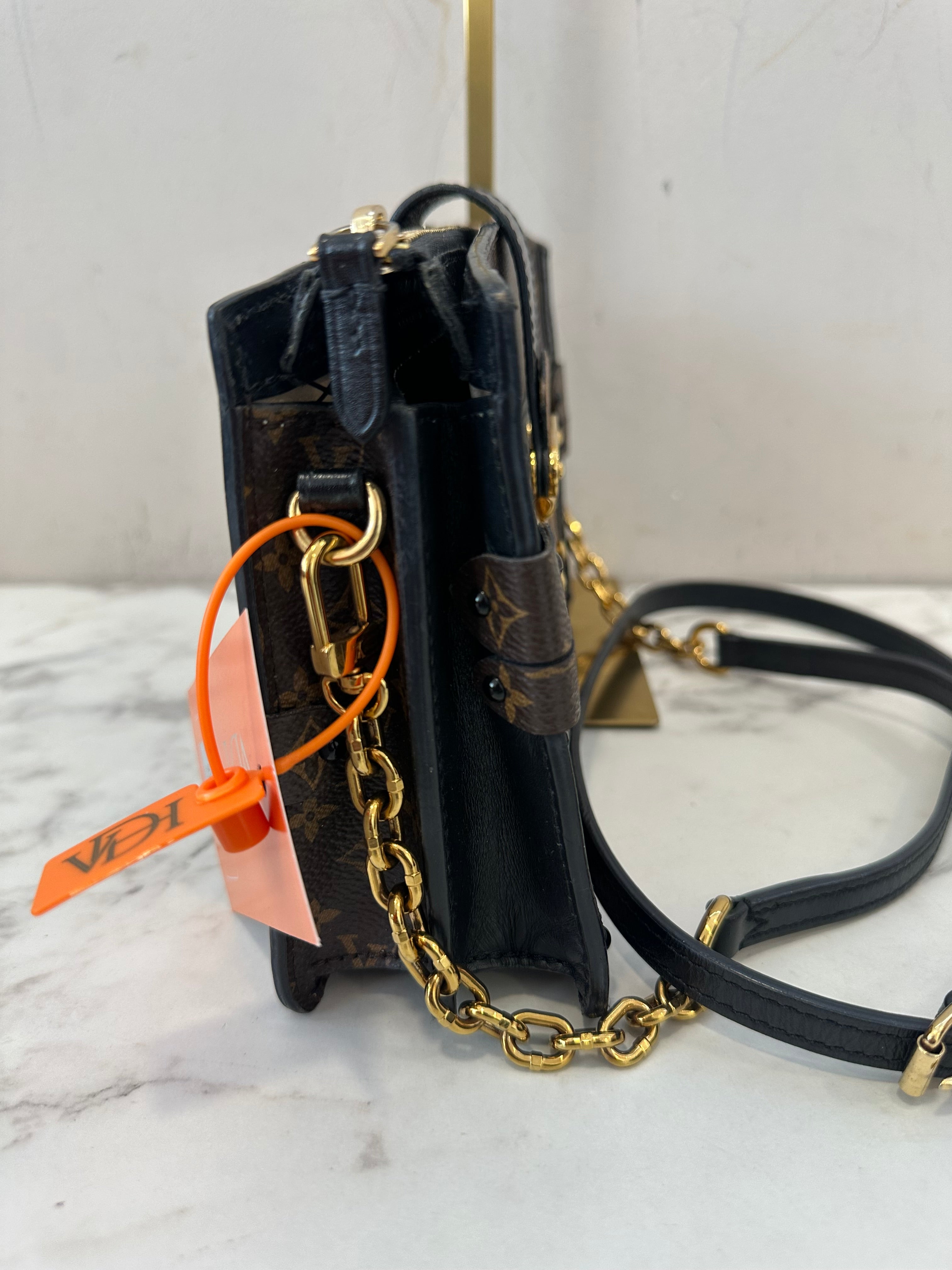 Louis Vuitton Trunk Clutch