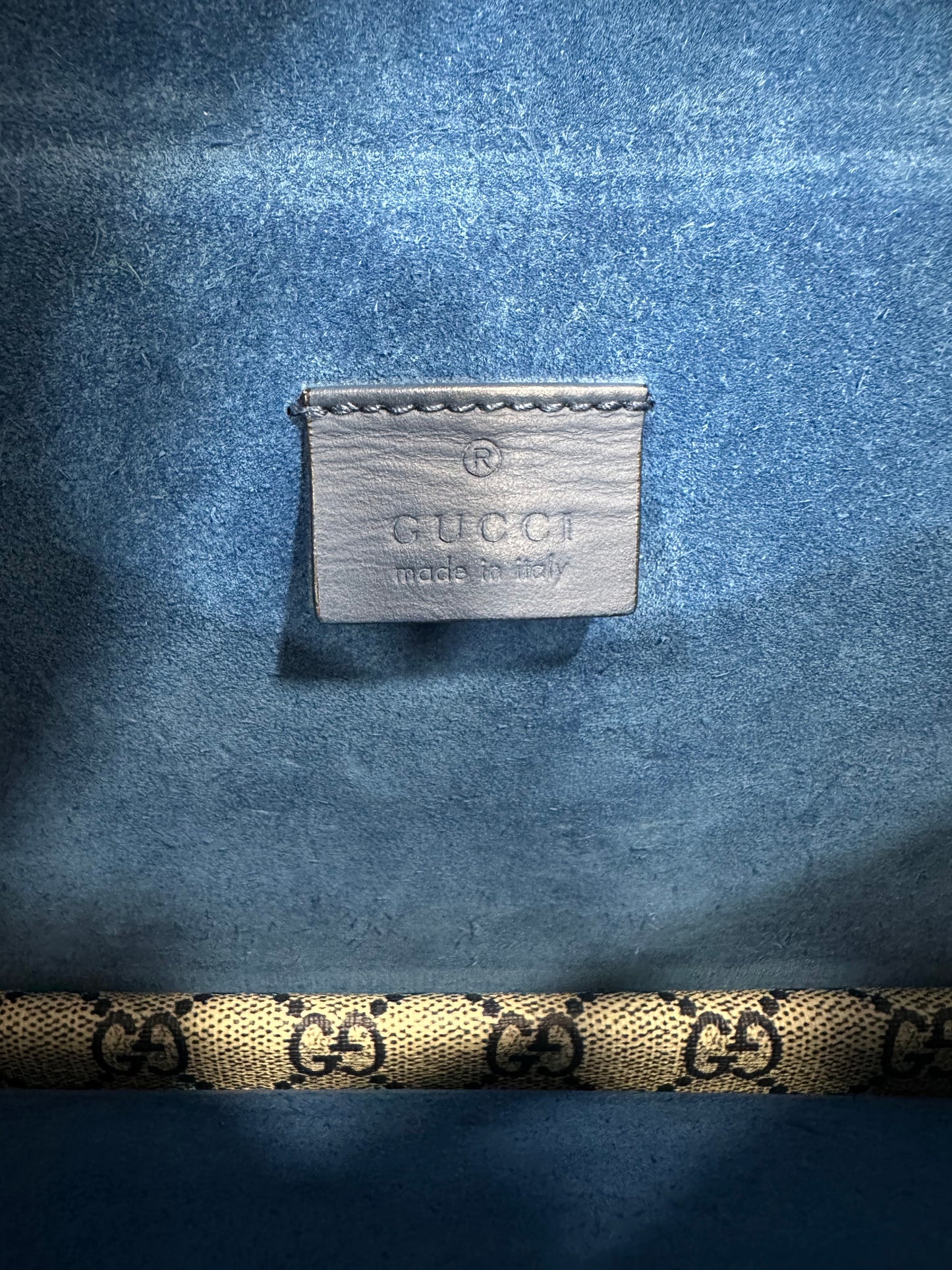 382999 - Gucci Dionysus
