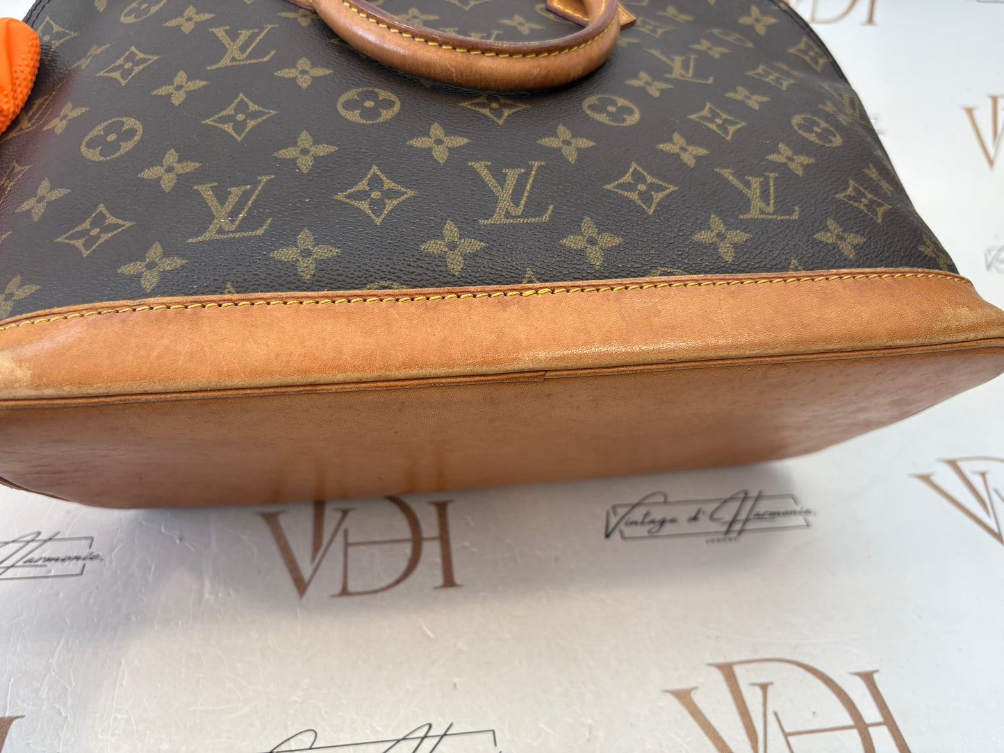 018823 - Louis Vuitton Alma