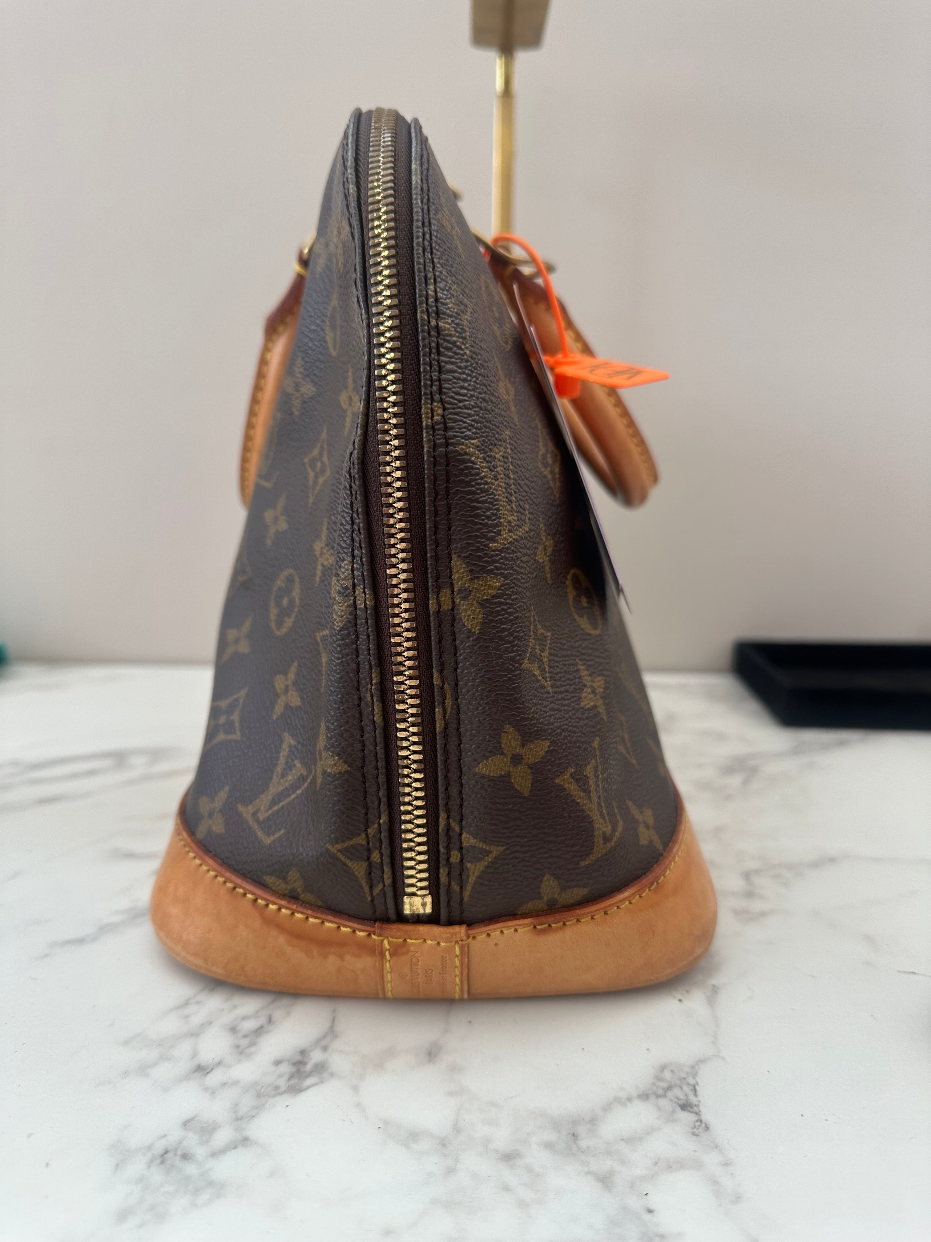 Louis Vuitton Alma
