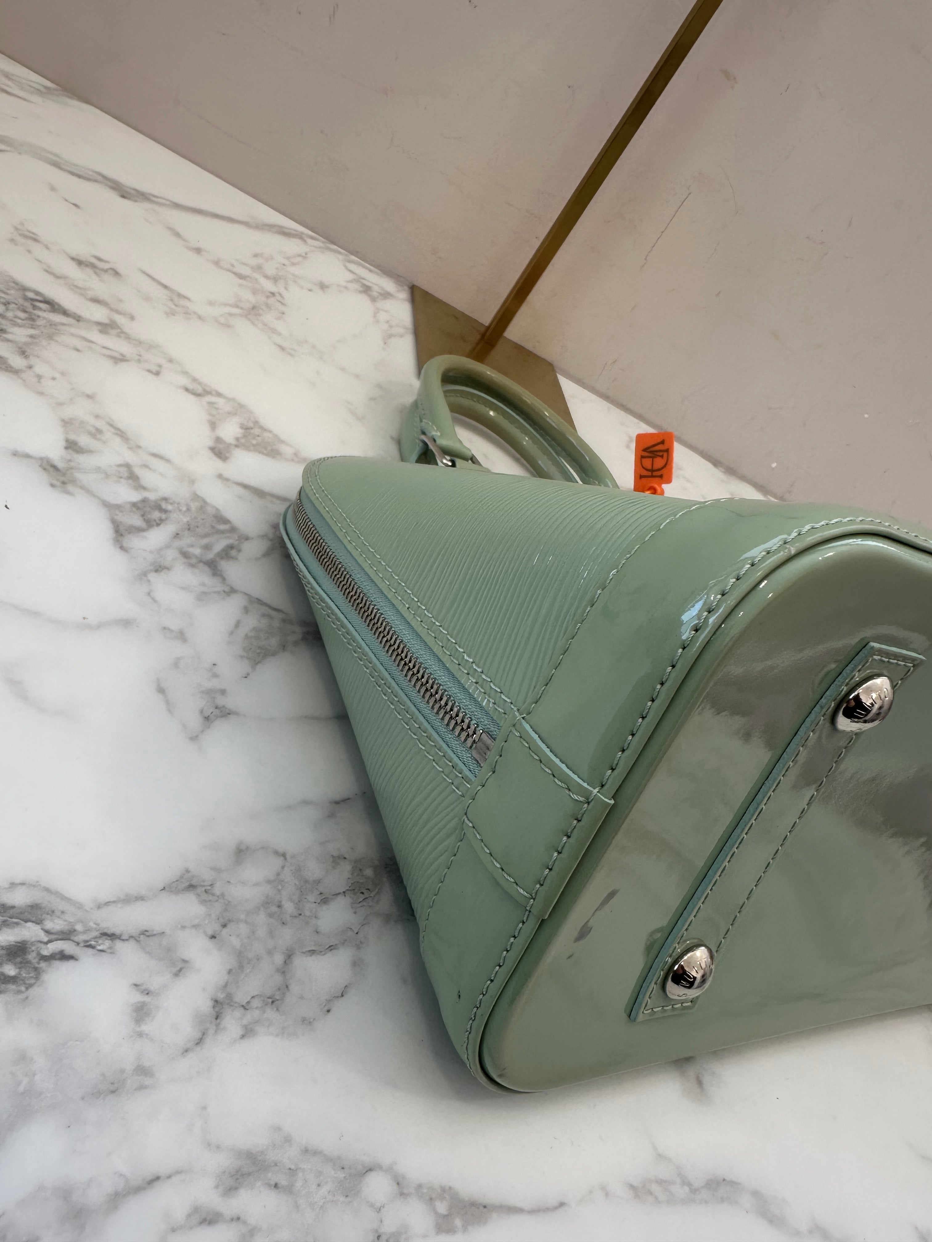 Louis Vuitton Alma PM Epi Green