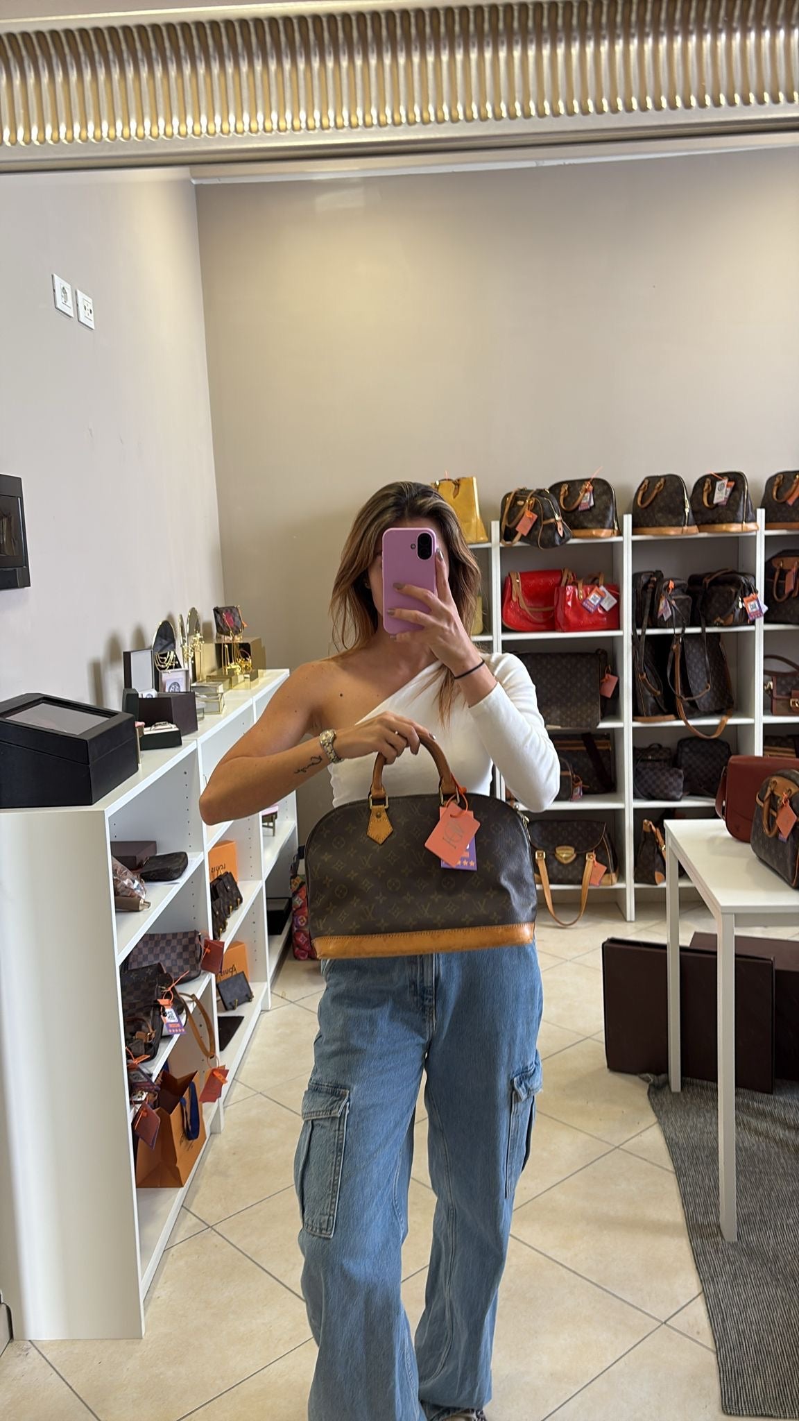 Louis Vuitton Alma