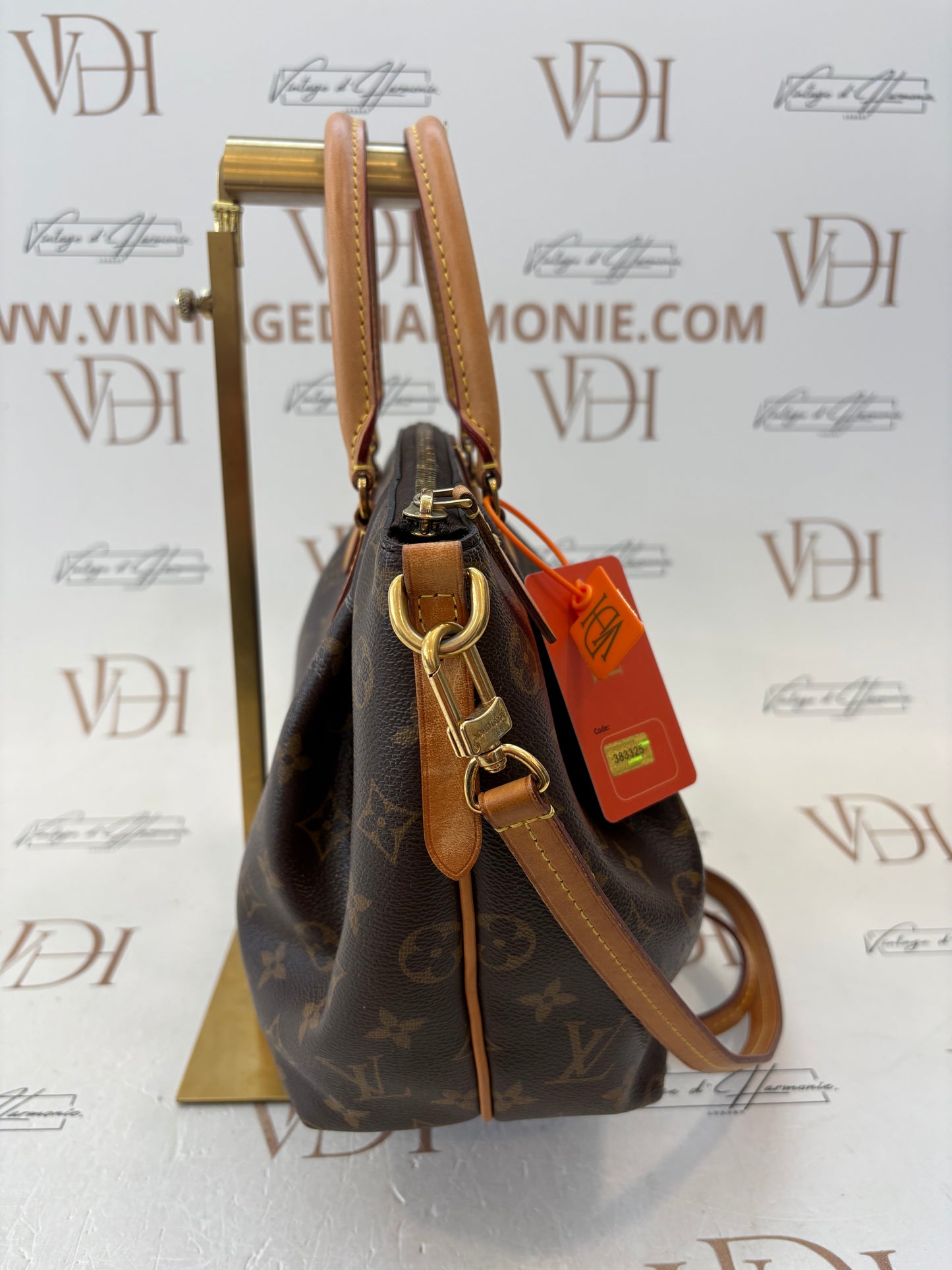 383325 - Louis Vuitton Turenne