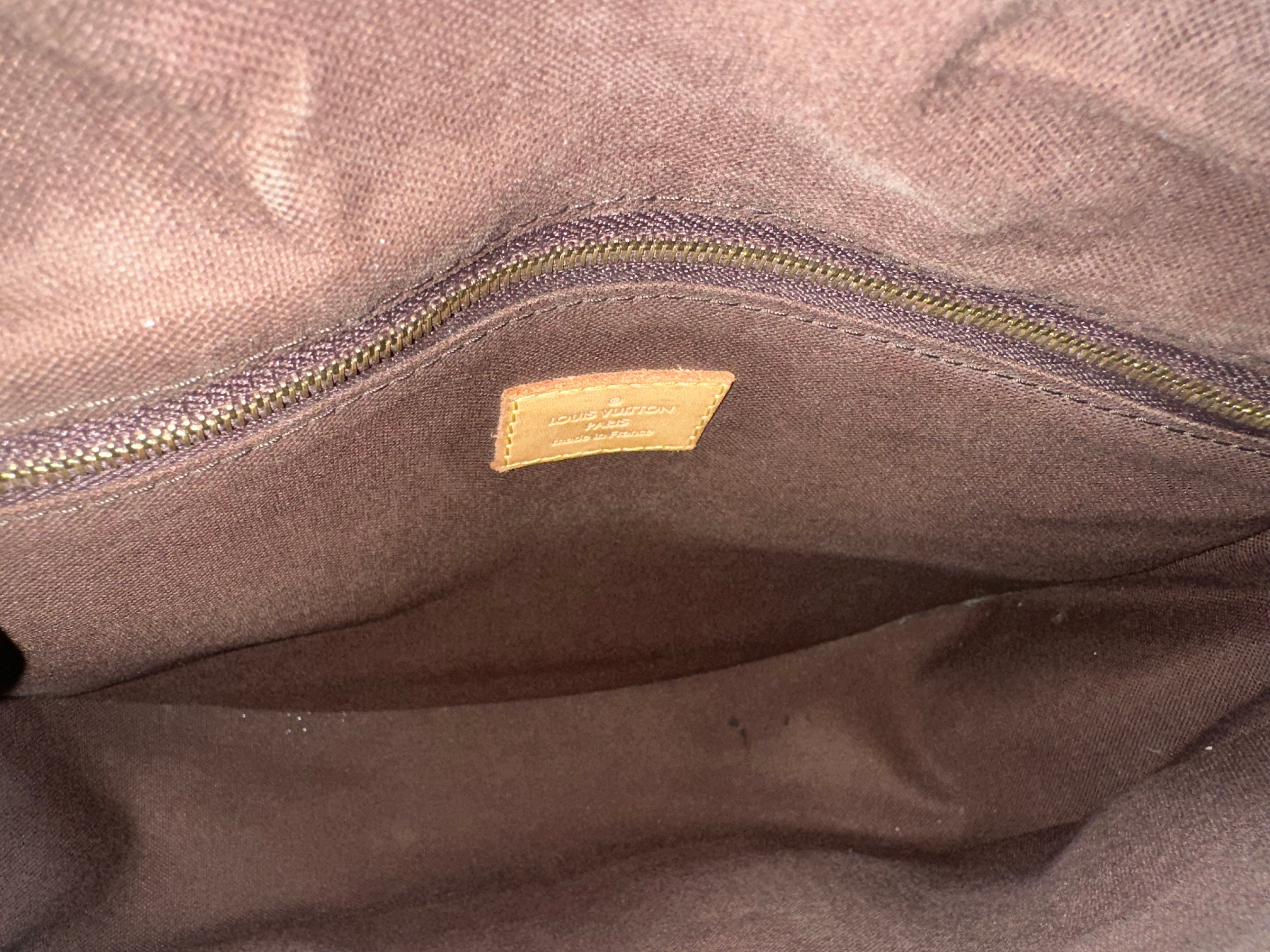 Louis Vuitton Menilmontant PM