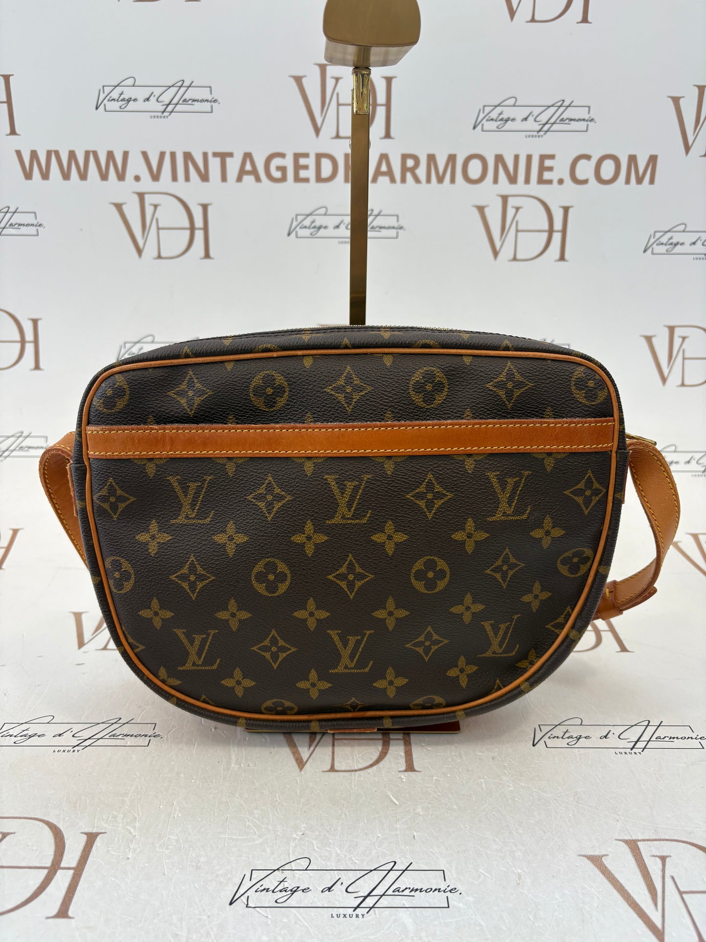 018951 - Louis Vuitton Jeune Fille GM