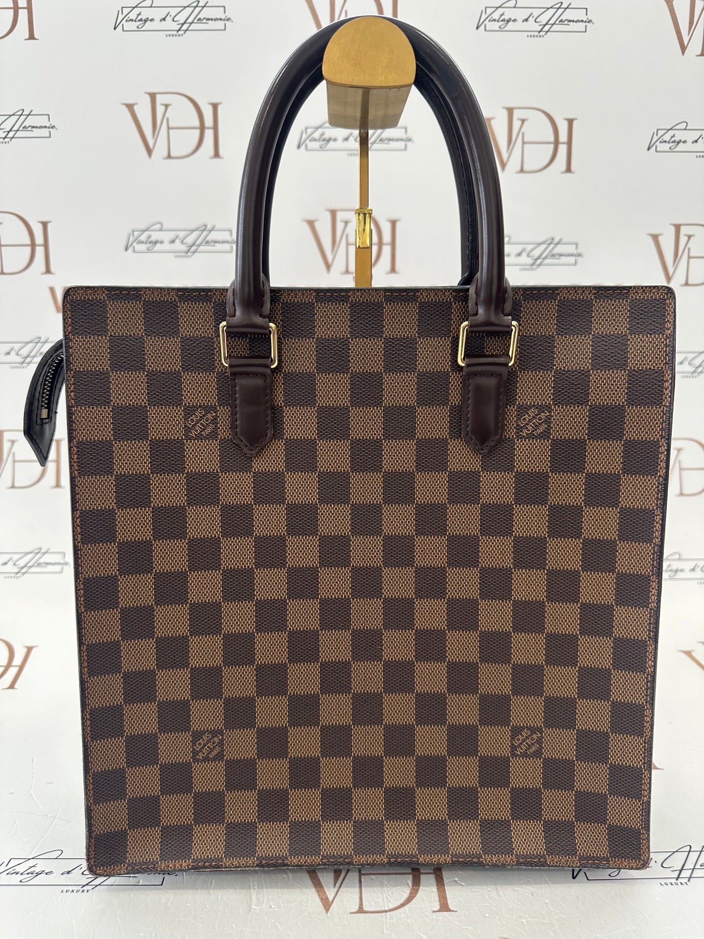 016871 - Louis Vuitton Venice PM