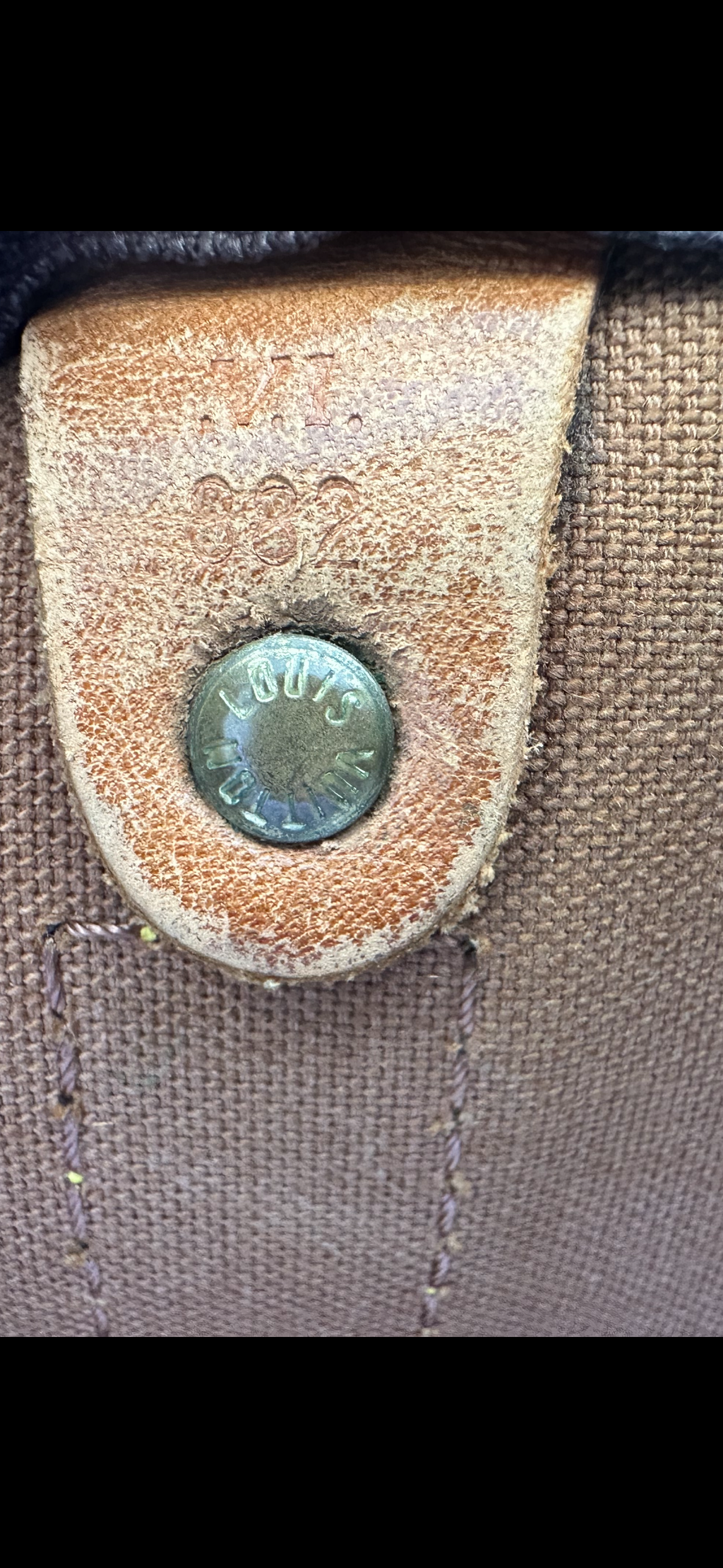 Louis Vuitton Keepall 55 Bandouliere