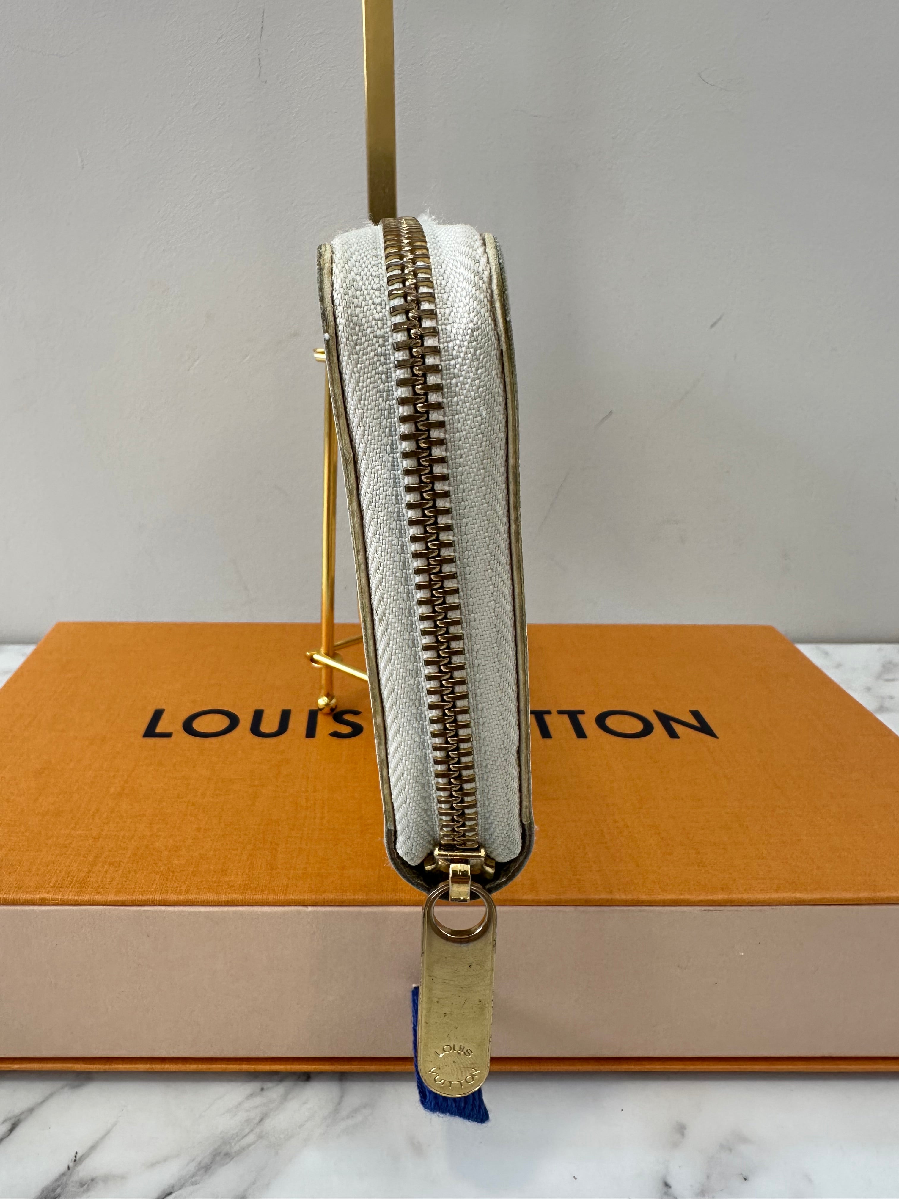 Louis Vuitton Lon Wallet Azur