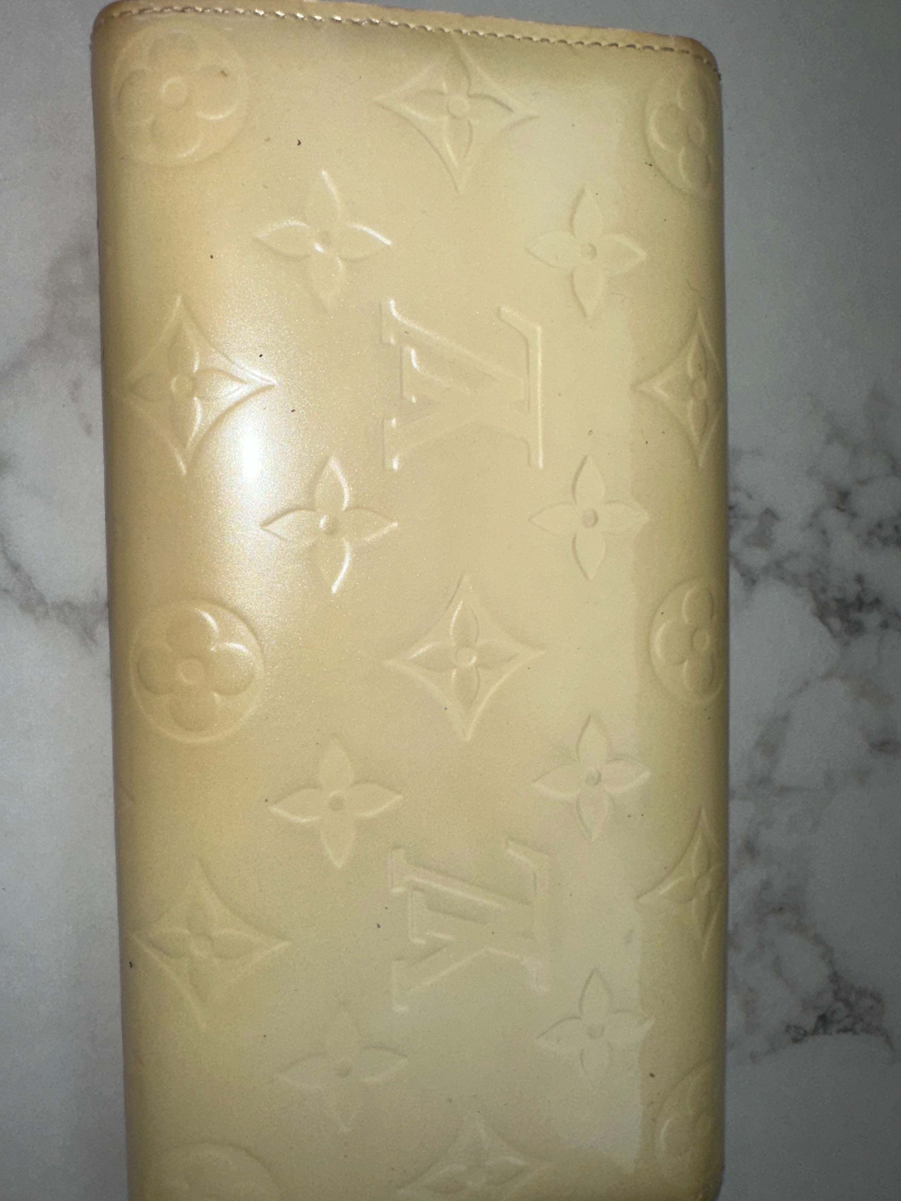 Louis Vuitton Bifold Wallet Vernis