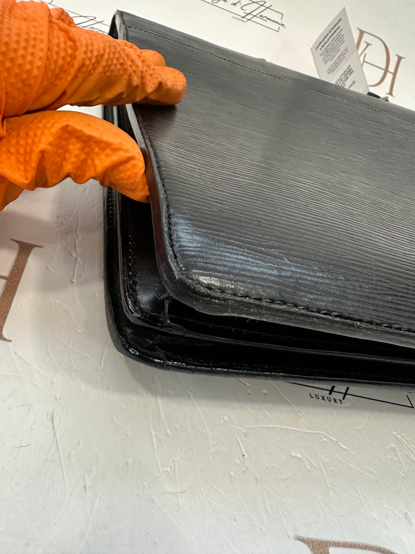 017873 - Louis Vuitton Epi Serviette