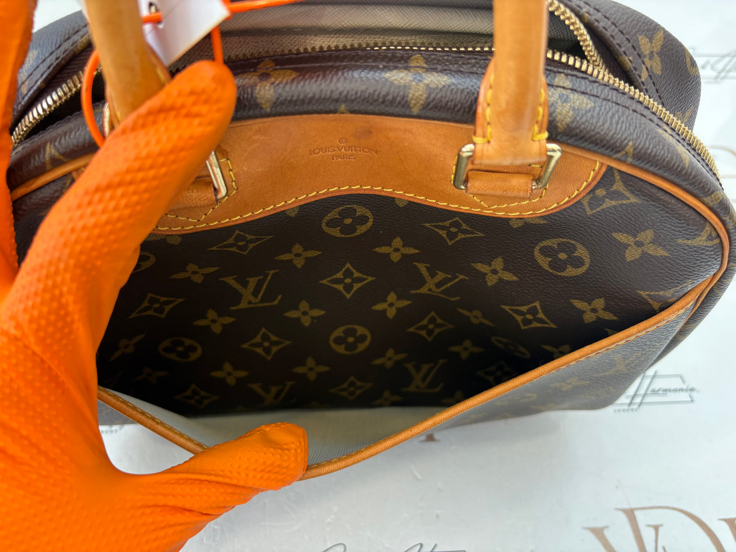 018978 - Louis Vuitton Treauville