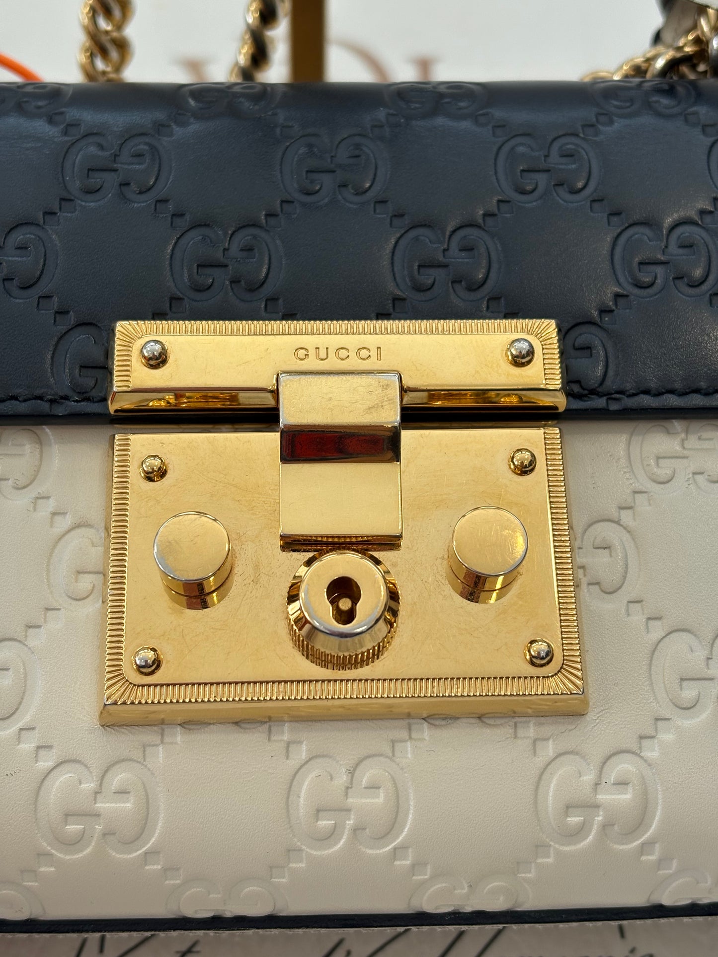 383492 - Gucci Padlock