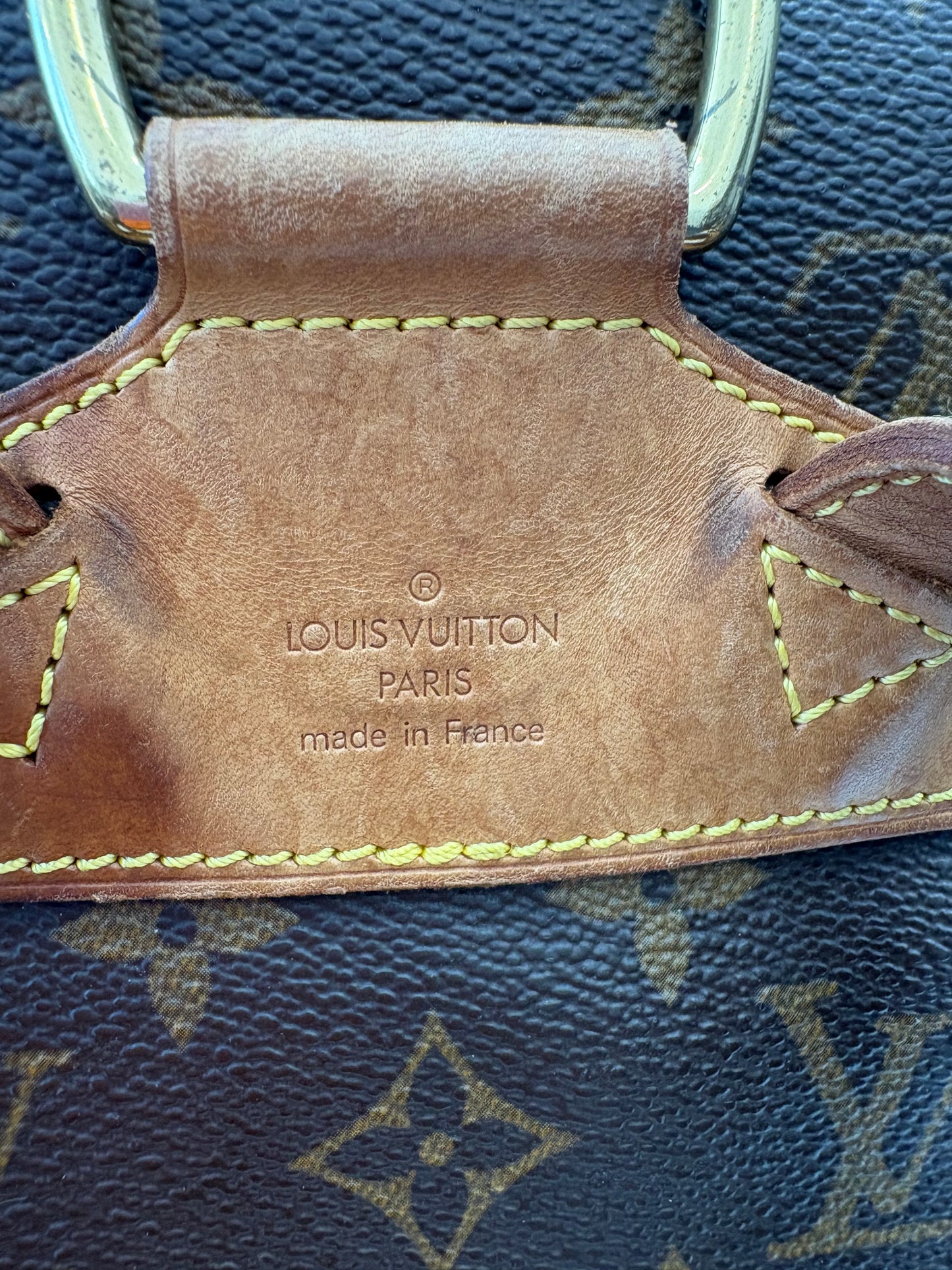 016951 - Louis Vuitton Montsouris MM