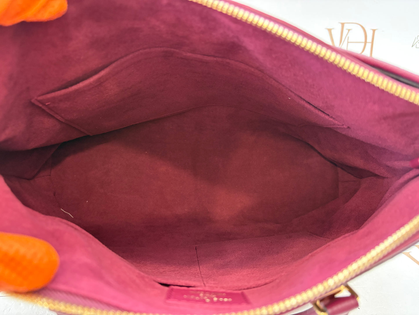 383833 - Louis Vuitton Pallas