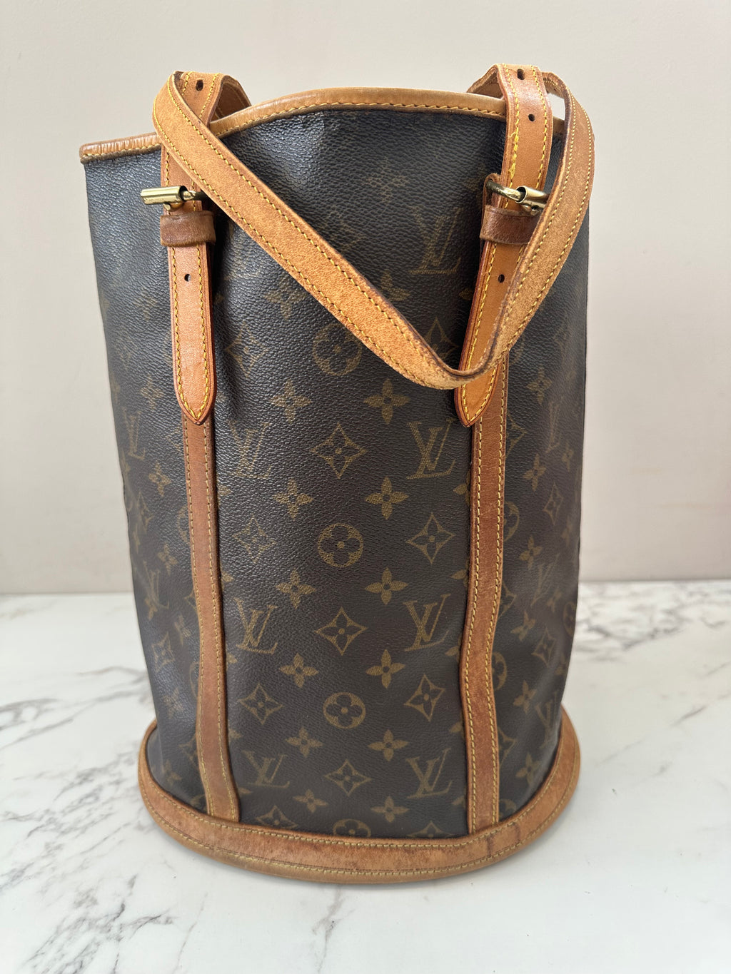 Louis Vuitton Bucket GM