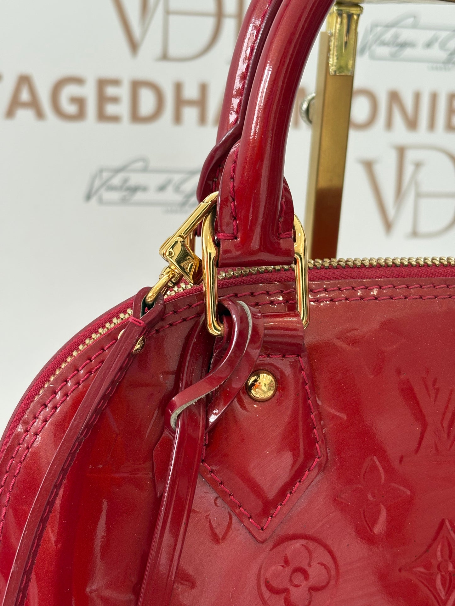 200879 - Louis Vuitton Alma BB