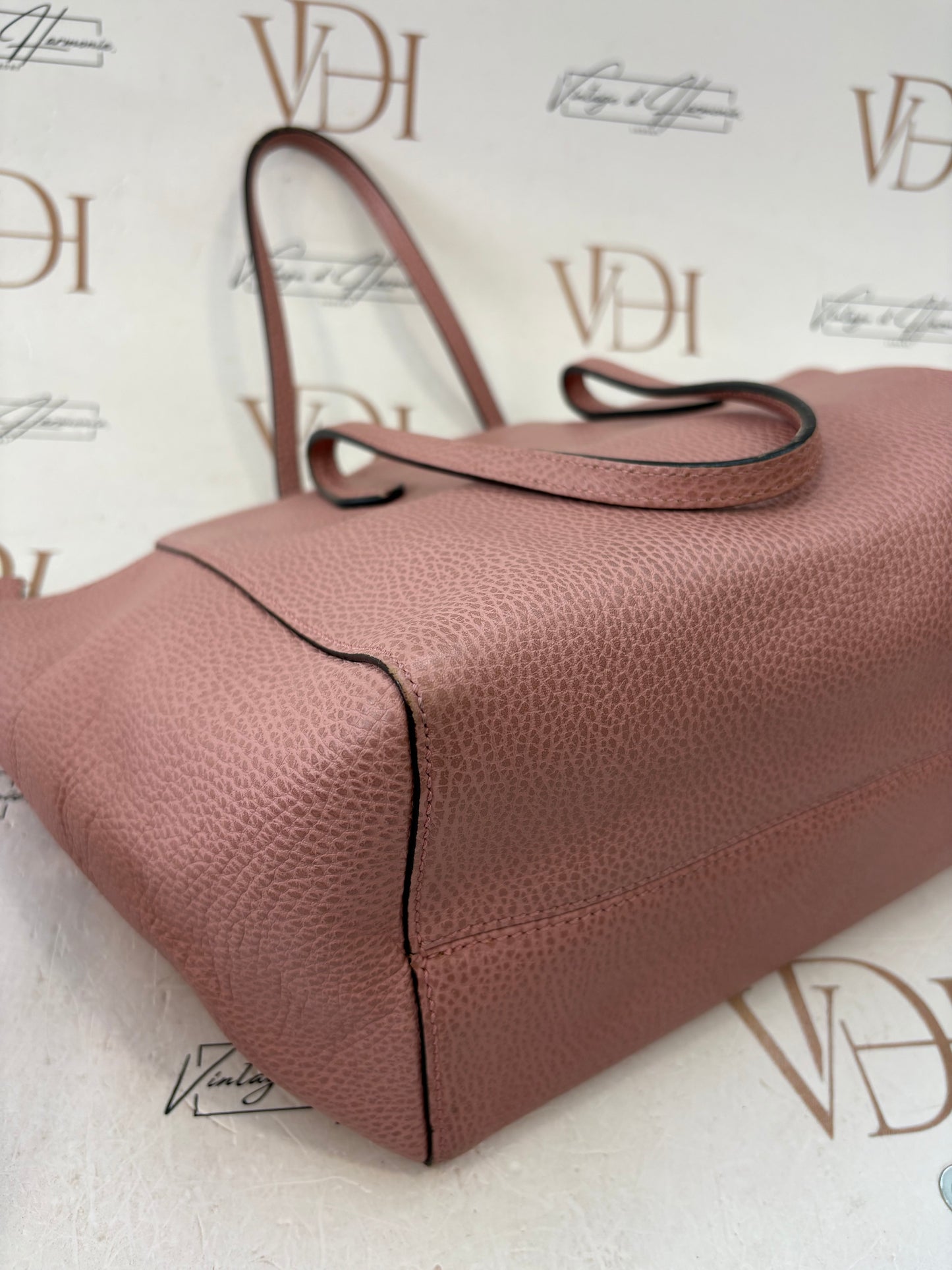 200948 - Gucci Swing Pink