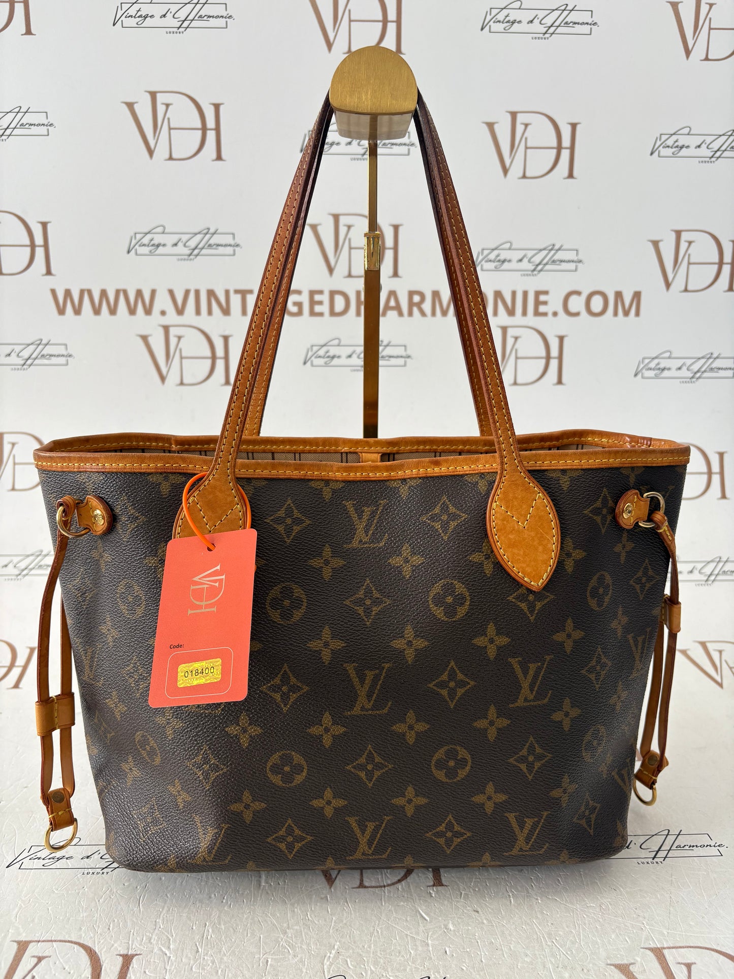 018400 - Louis Vuitton Neverfull PM