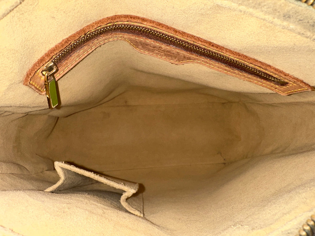 Louis Vuitton Looping GM