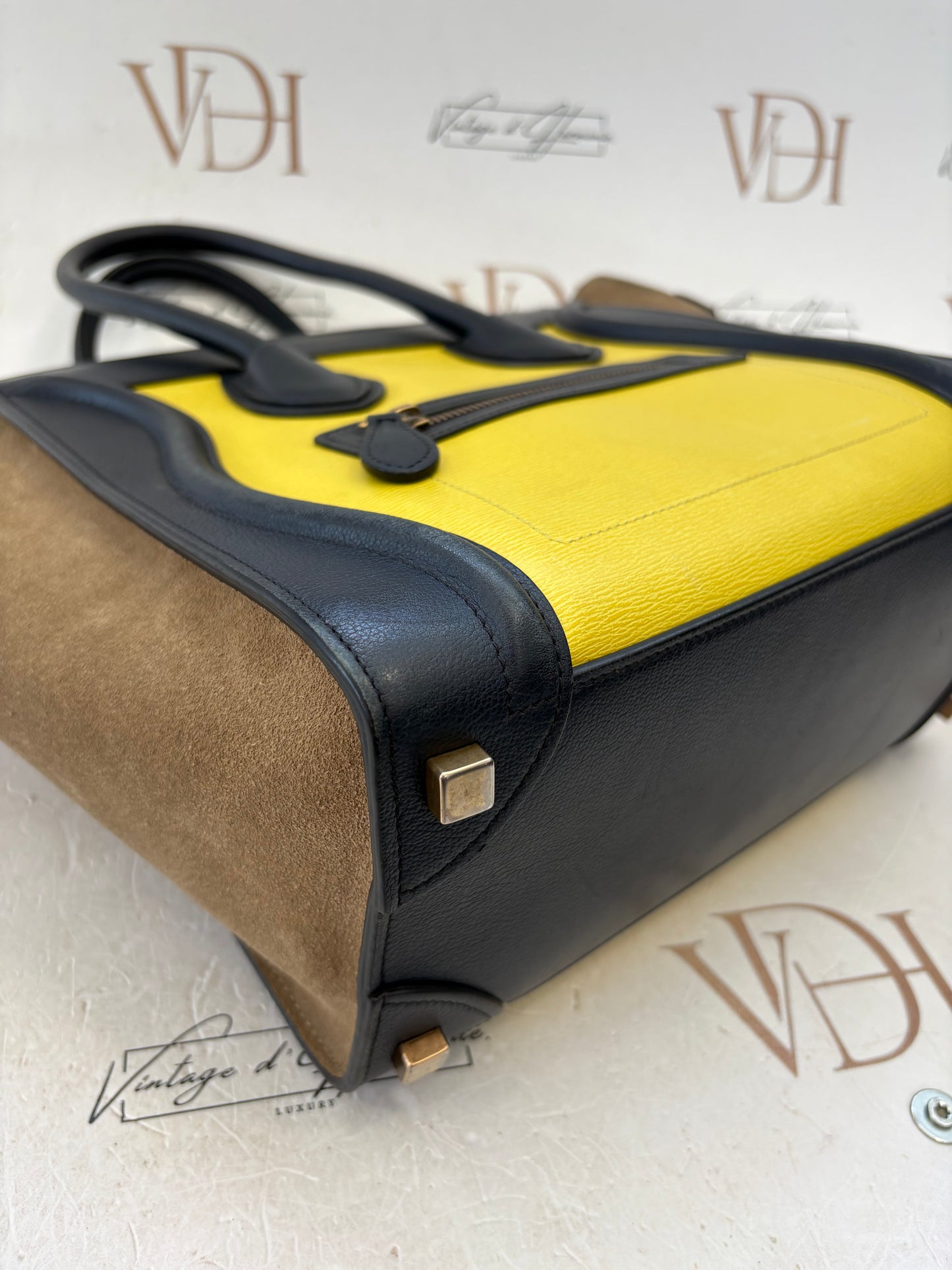 201381 - Céline Luggage