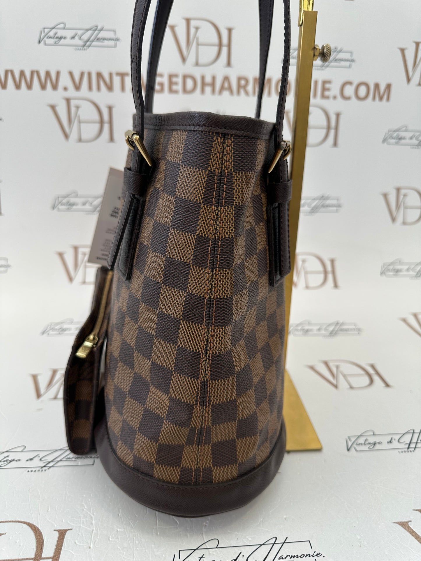 017775 - Louis Vuitton Marais