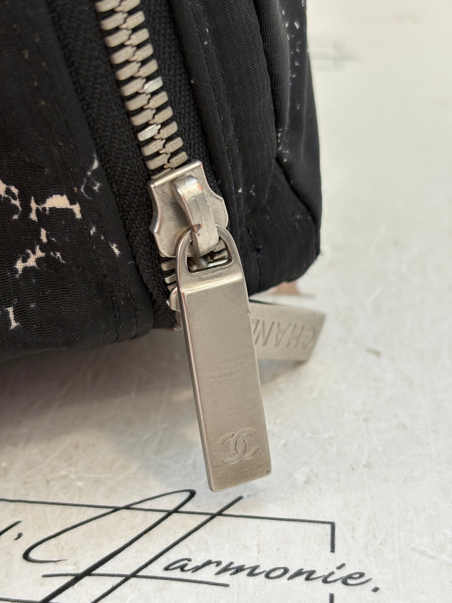 018334 - Chanel Jacquard Travel Line