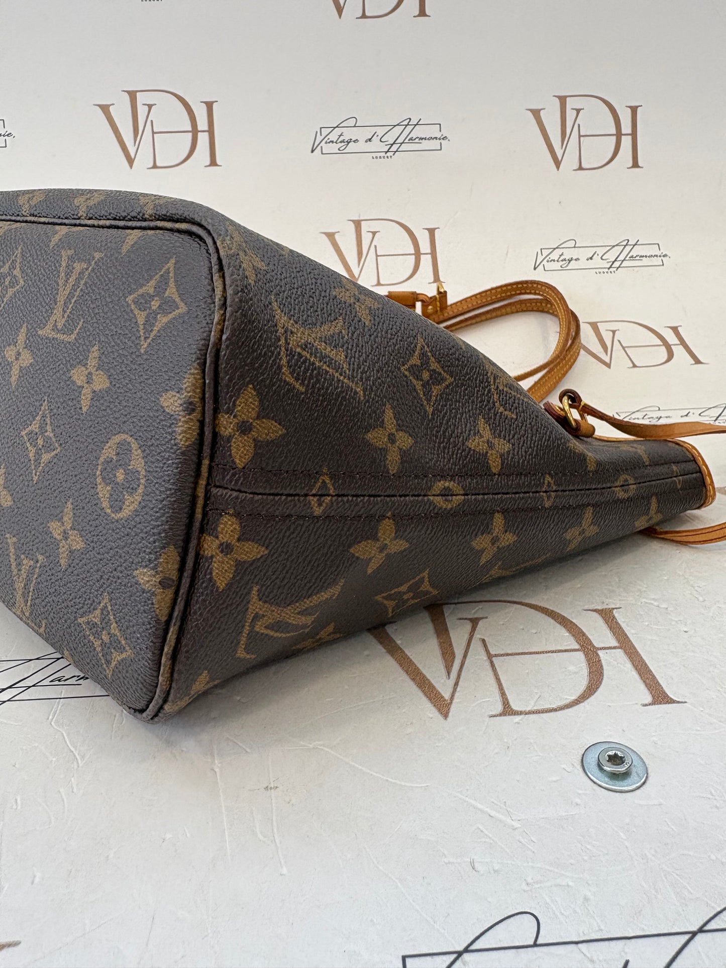 018792 - Louis Vuitton Neverfull PM
