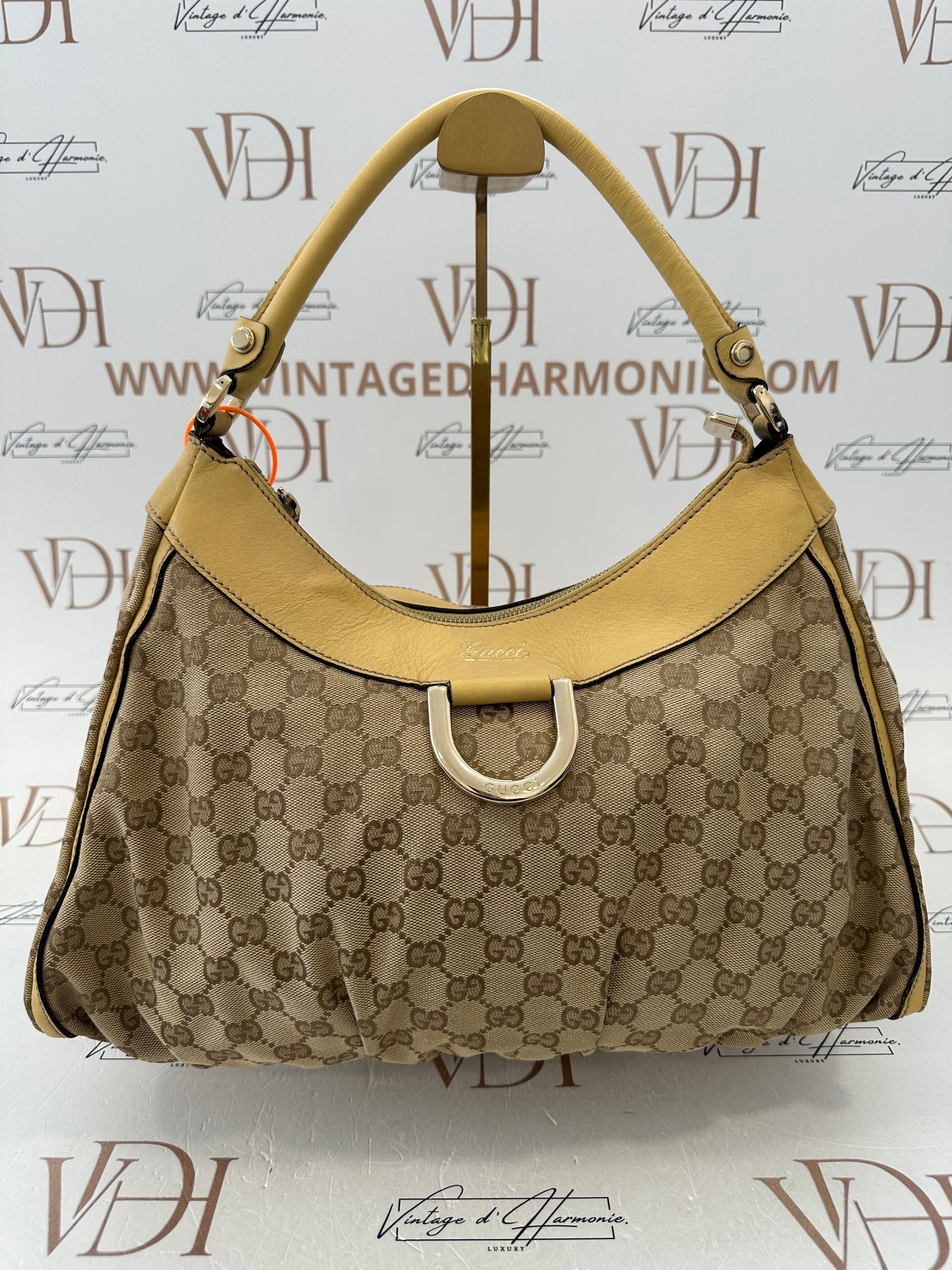 382768 - Gucci D-Ring