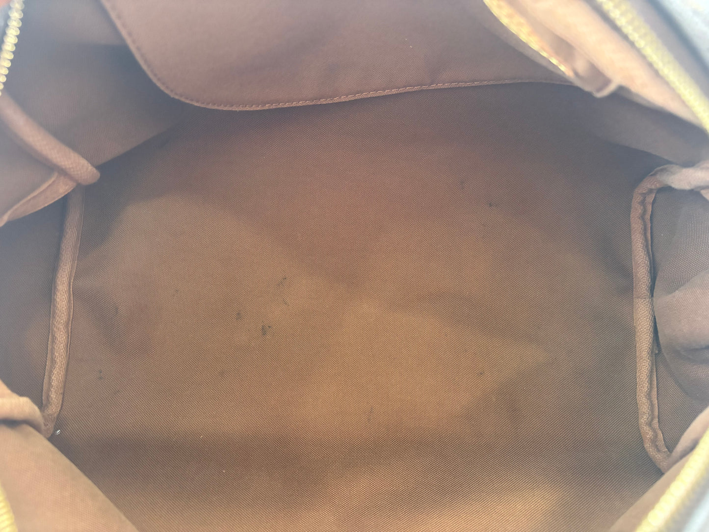 018742 - Louis Vuitton Montorgueil PM