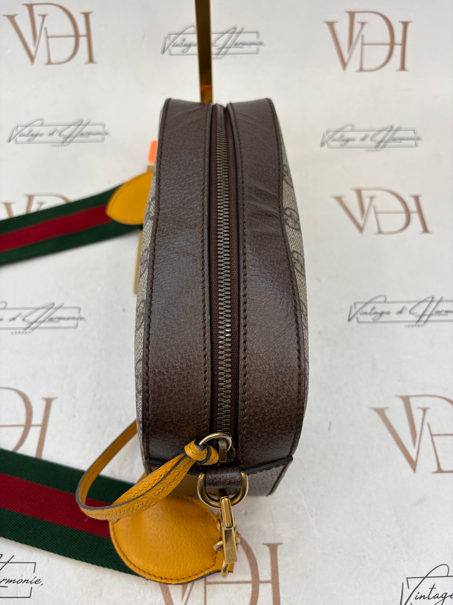 383957 - Gucci Neo Vintage