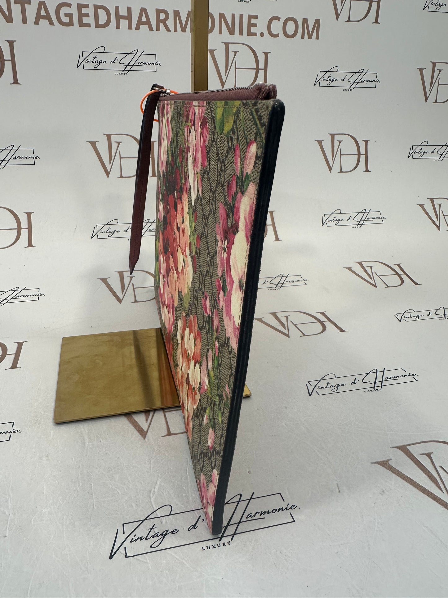 382979 - Gucci Blooms