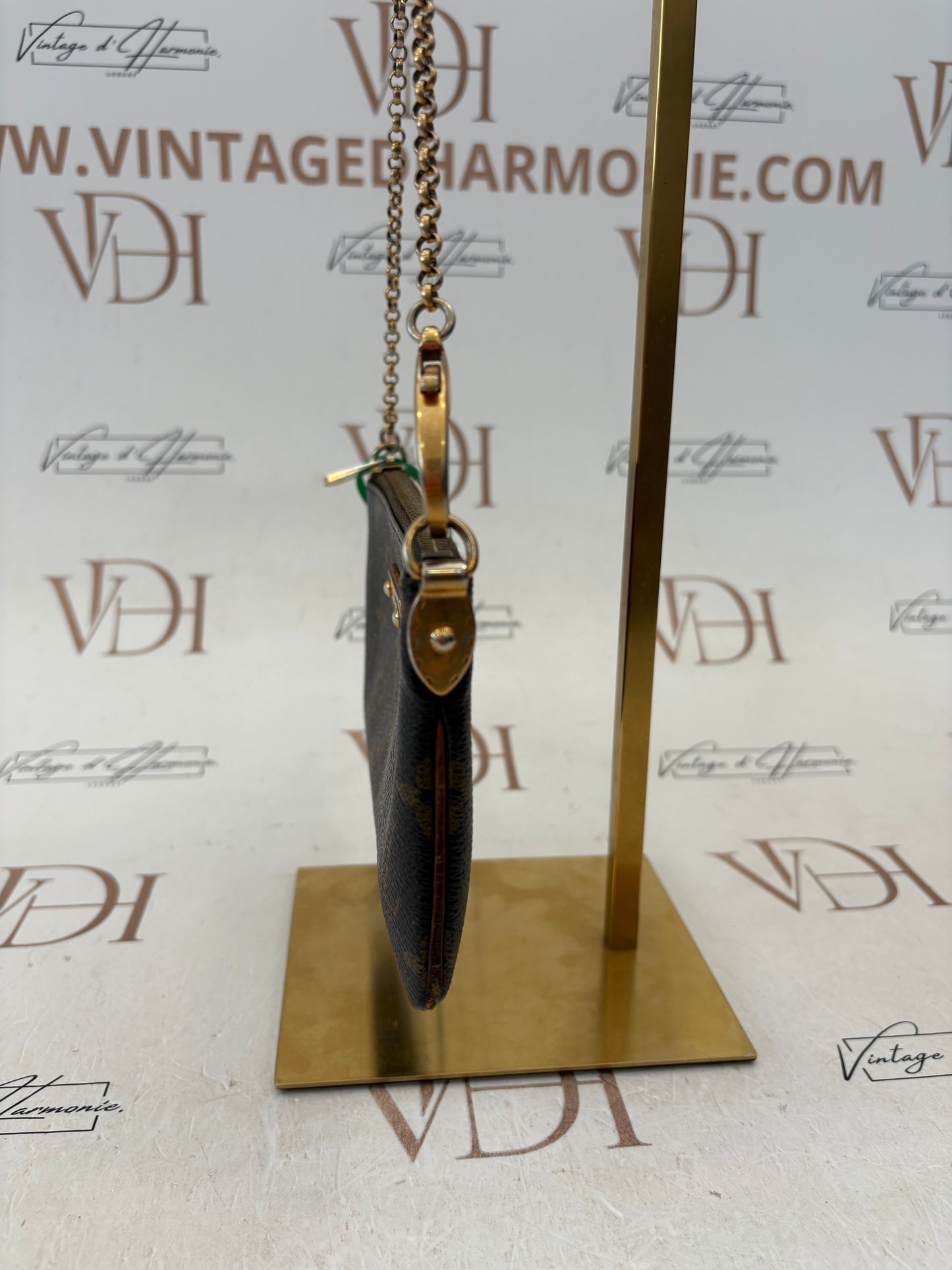 017167 - Louis Vuitton Milla MM
