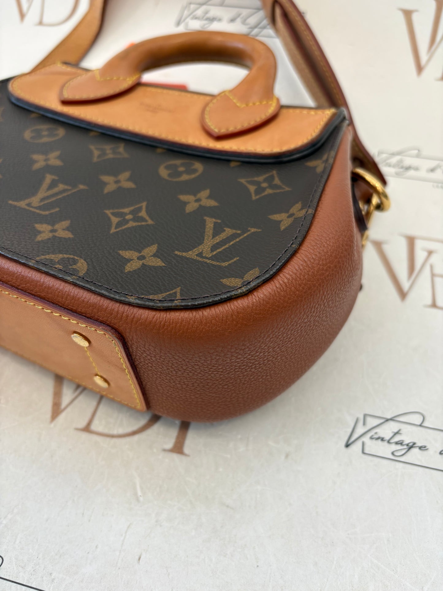 383507 - Louis Vuitton Eden