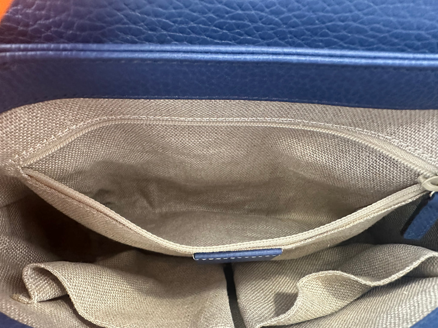 016765 - Gucci Interlocking