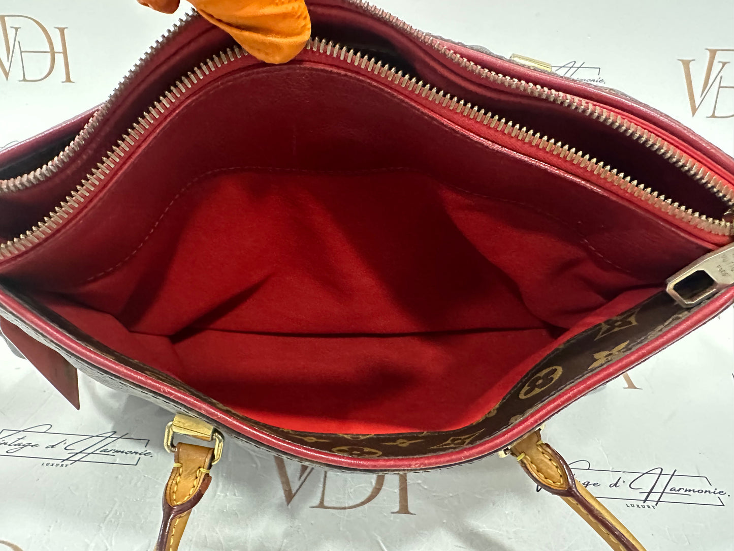 382945 -  - Louis Vuitton Pallas