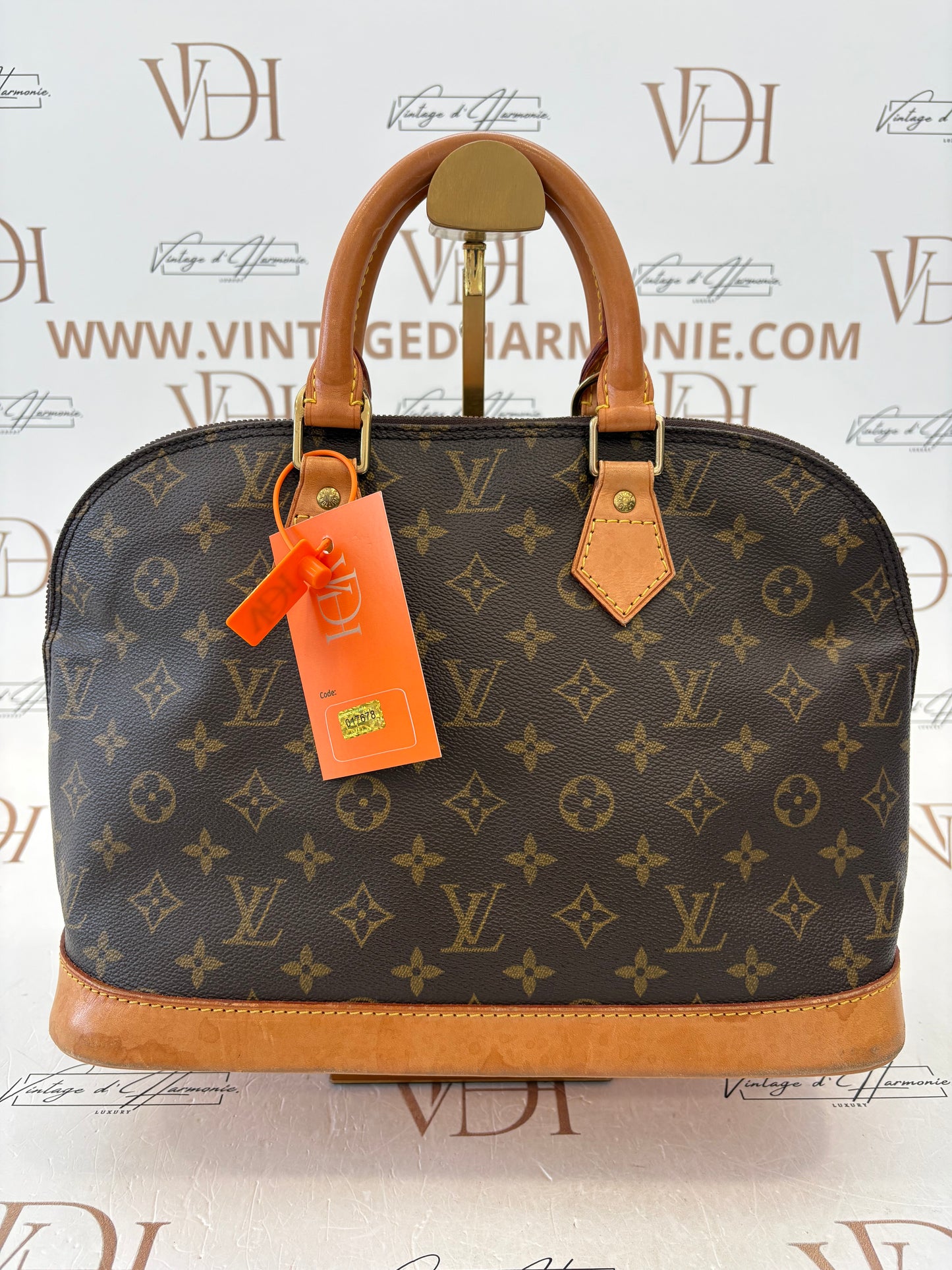 017678 - Louis Vuitton Alma