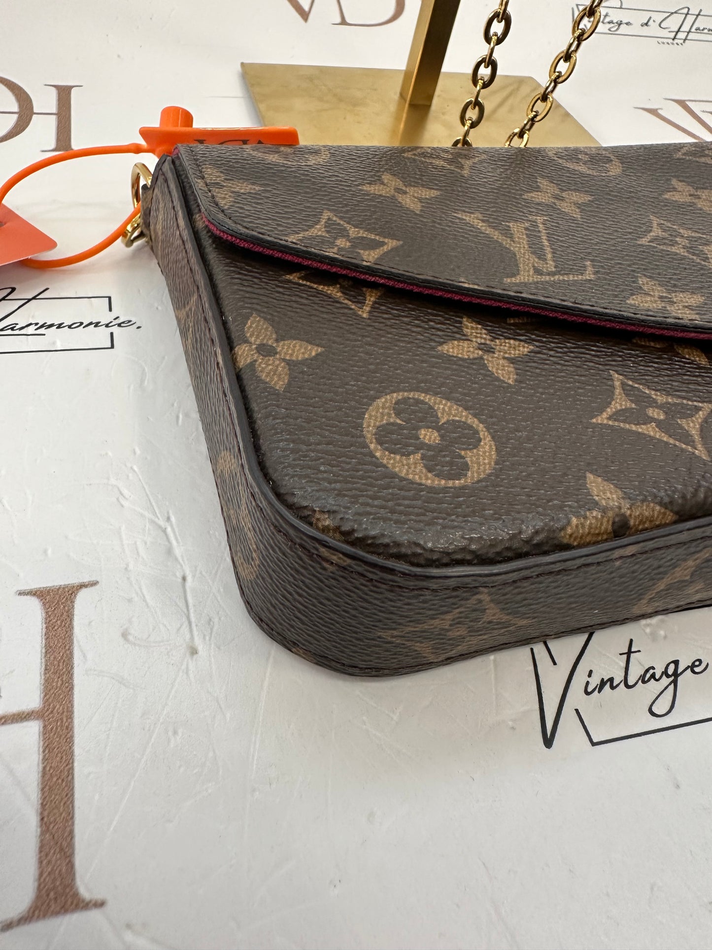 382564 - Louis Vuitton Felice