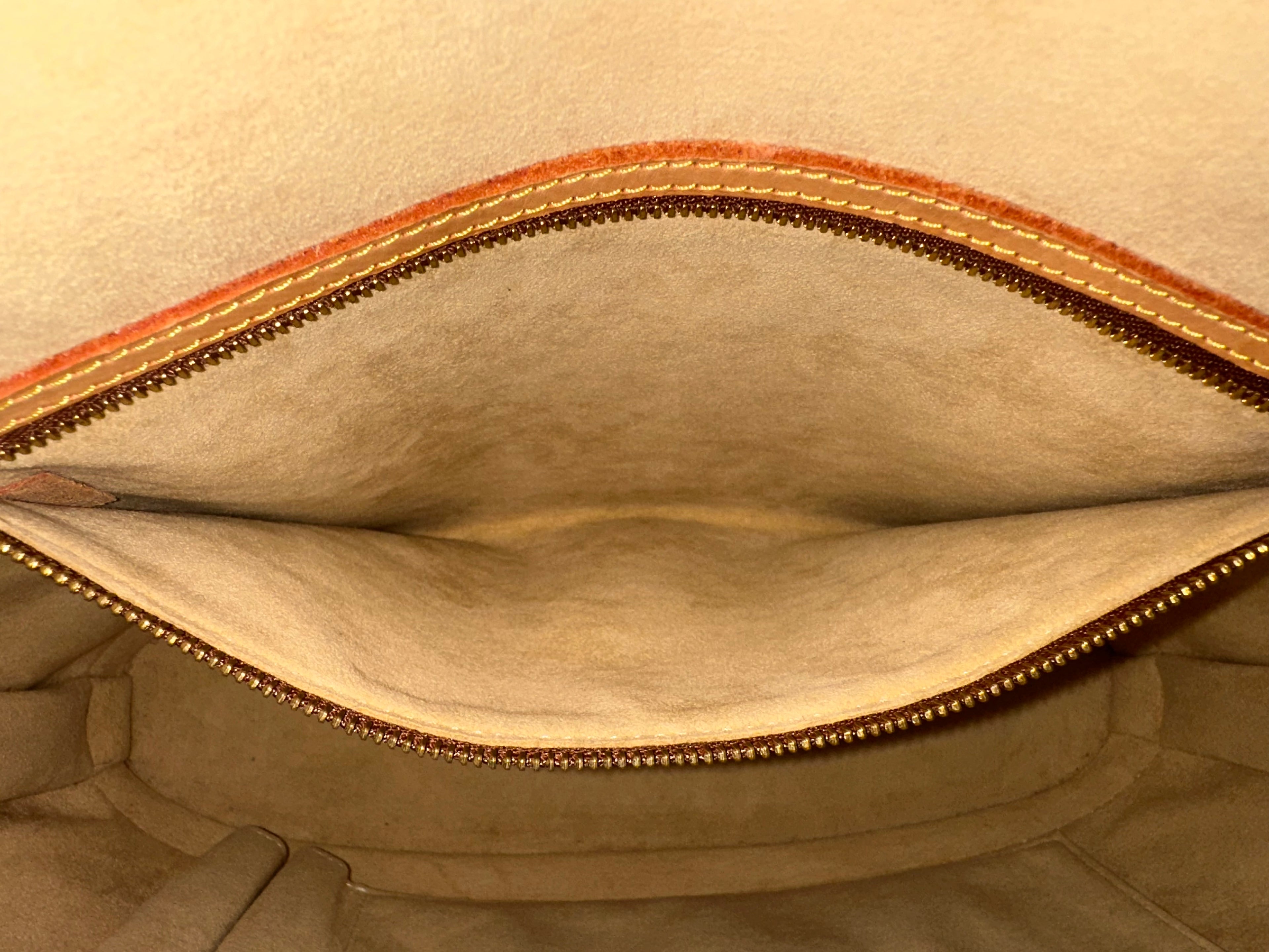 Louis Vuitton Babylone