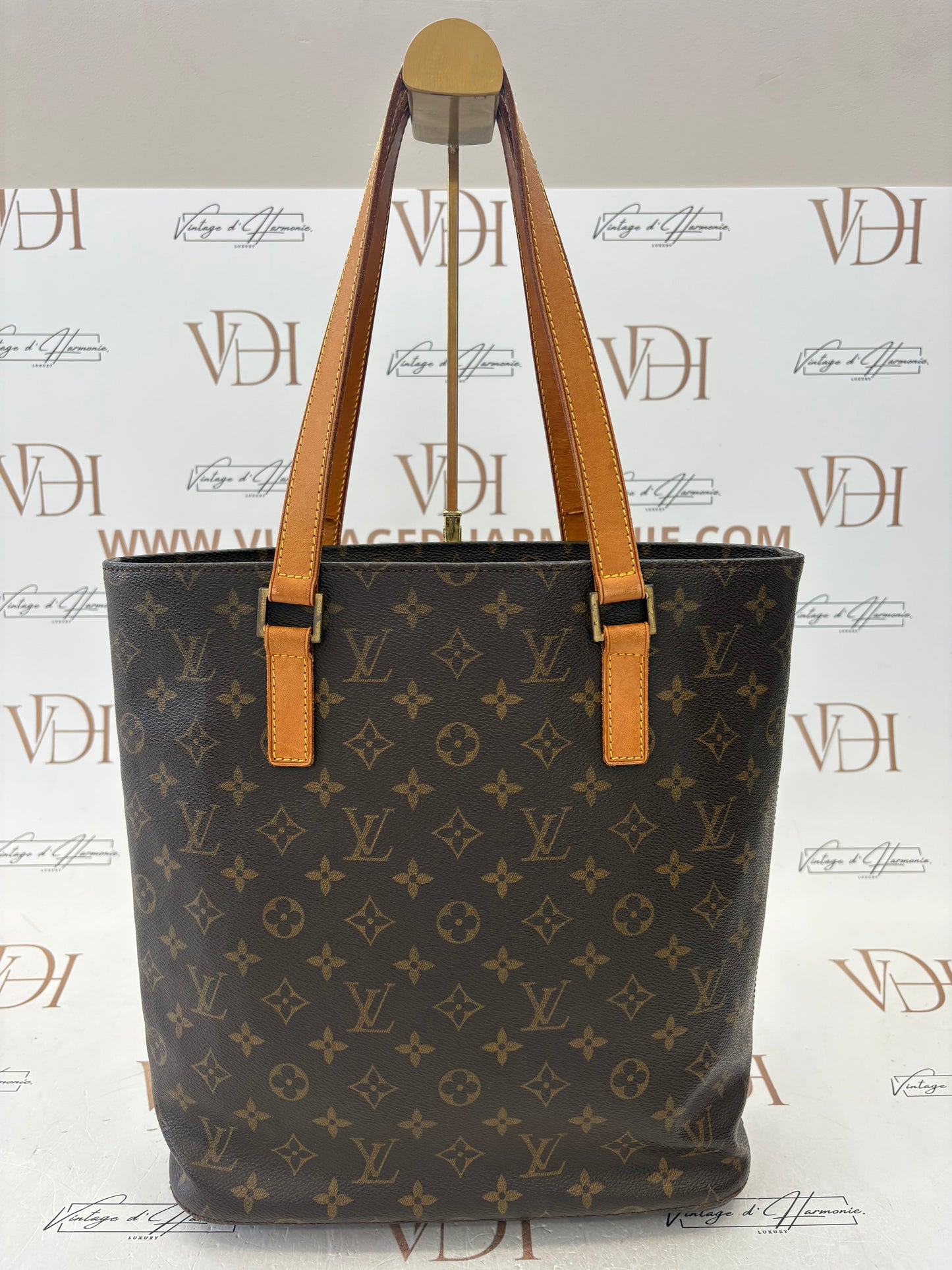 018672 - Louis Vuitton Vavin GM