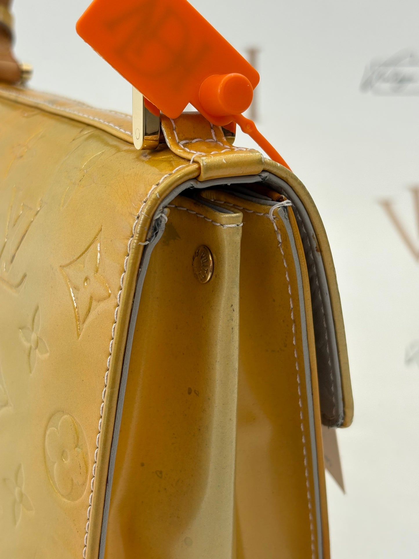 018789 - Louis Vuitton Spring Vernis